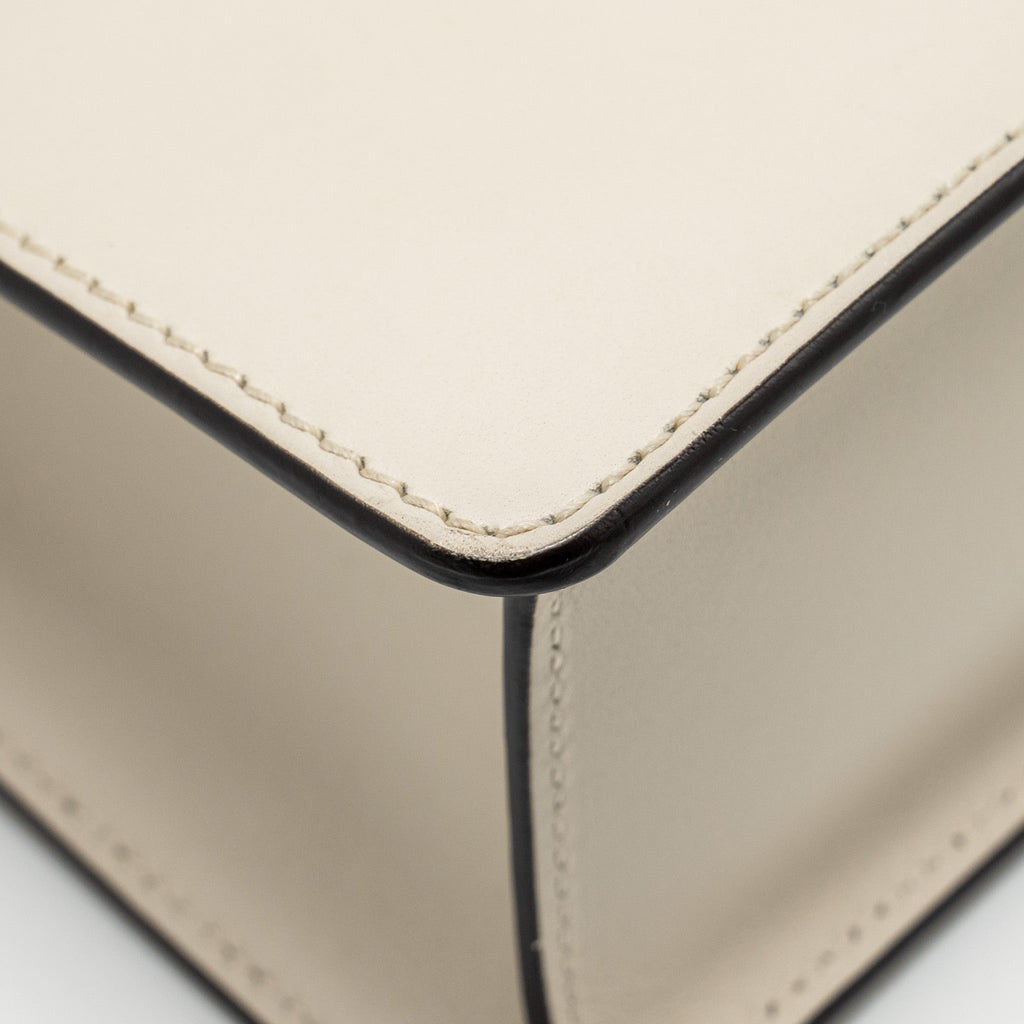 GUCCI MEDIUM SYLVIE BAG CALFSKIN WHITE GHW