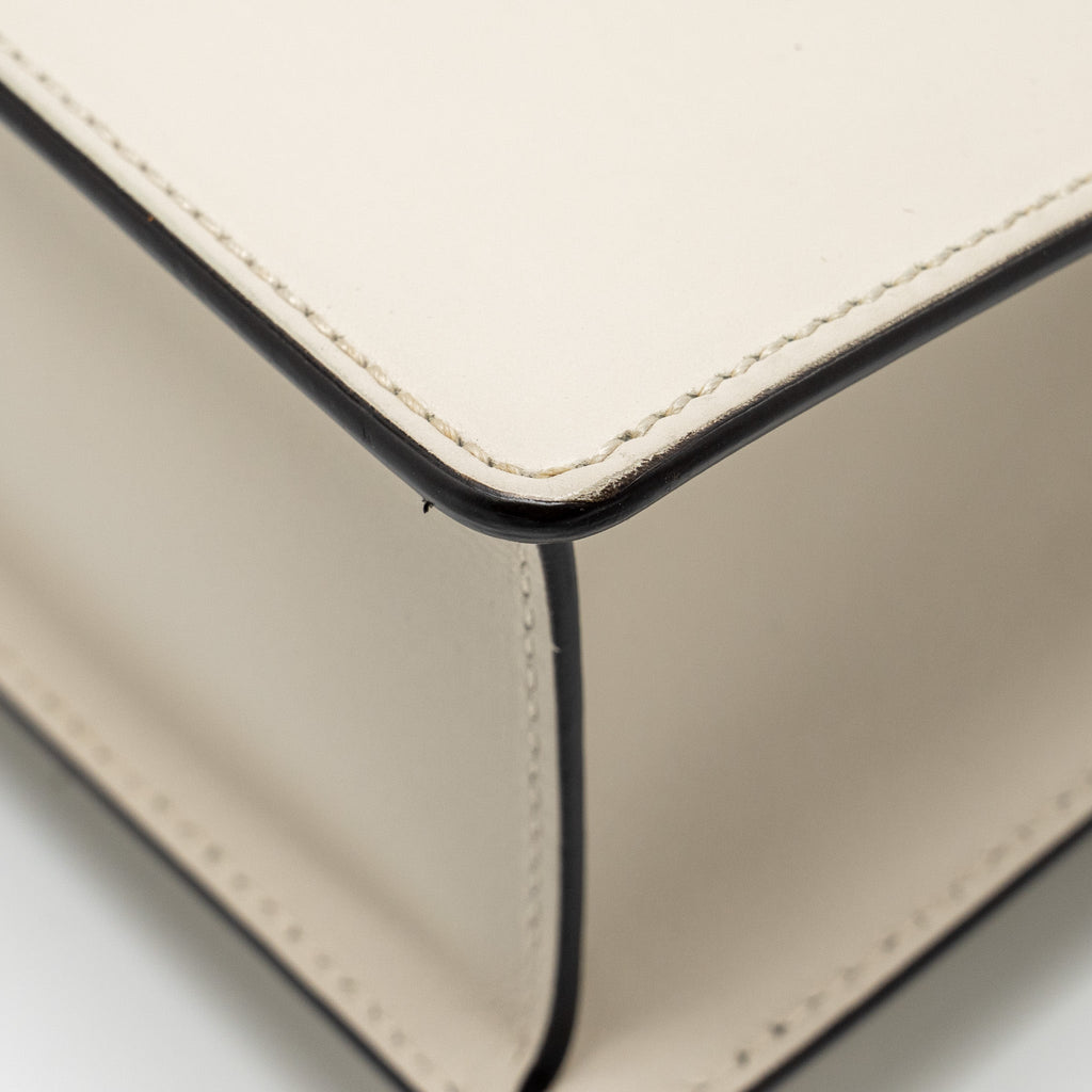 GUCCI MEDIUM SYLVIE BAG CALFSKIN WHITE GHW