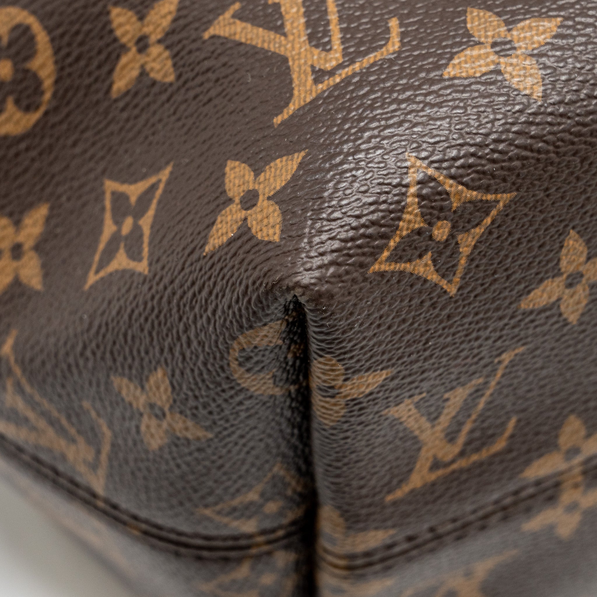 LOUIS VUITTON GRACEFULL MM MONOGRAM CANVAS GHW