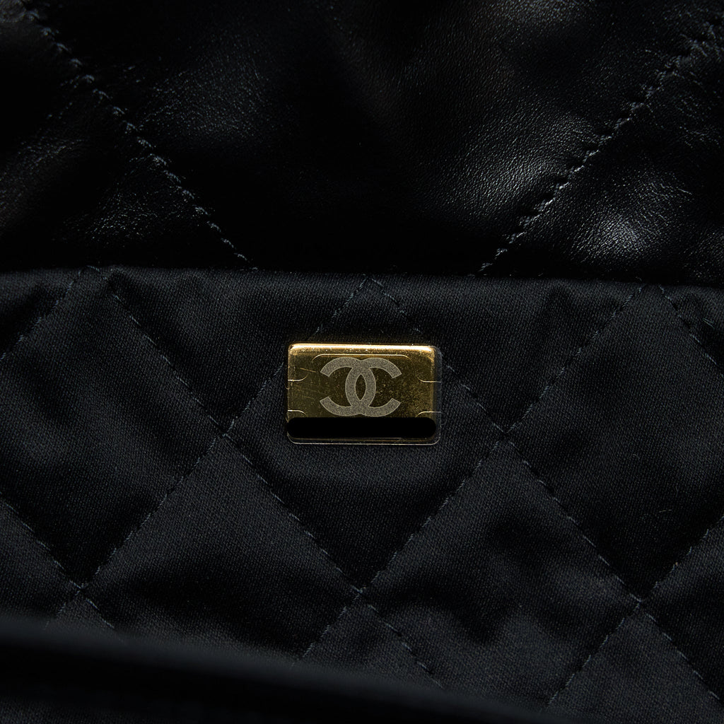 CHANEL SMALL 22 BAG SHINY CALFSKIN BLACK GHW (MICROCHIP)