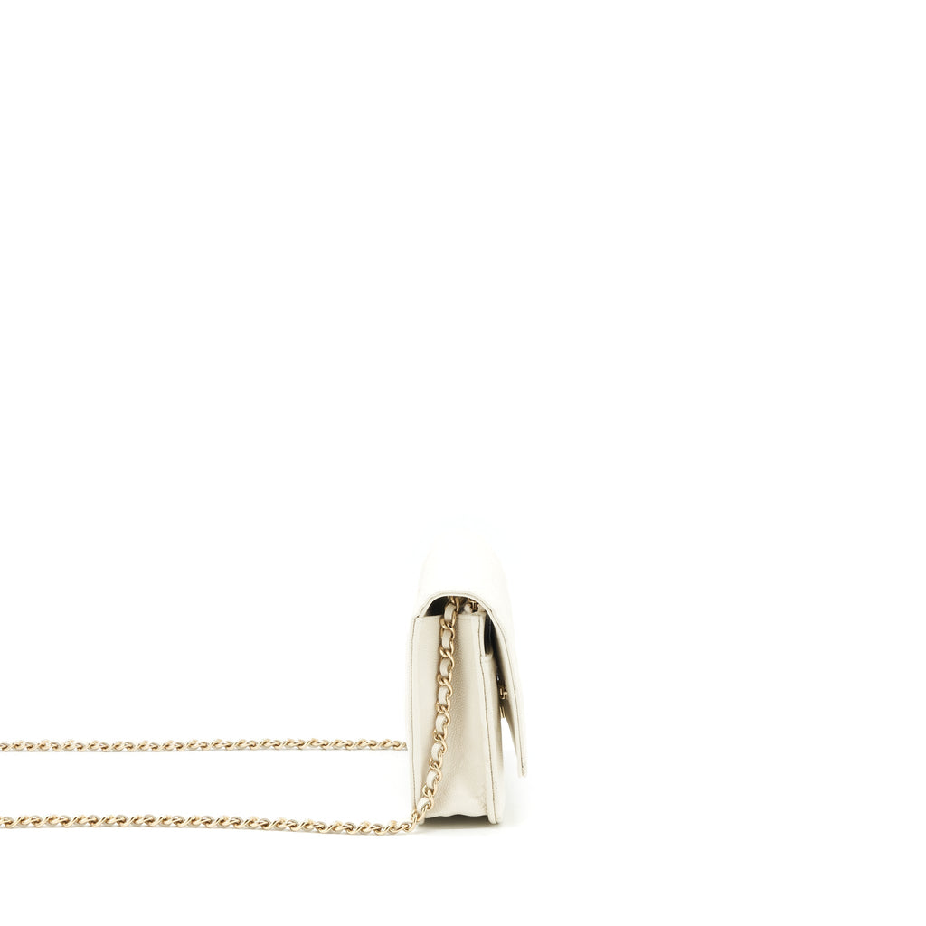 CHANEL CLASSIC WALLET ON CHAIN CAVIAR WHITE LGHW (MICROCHIP)