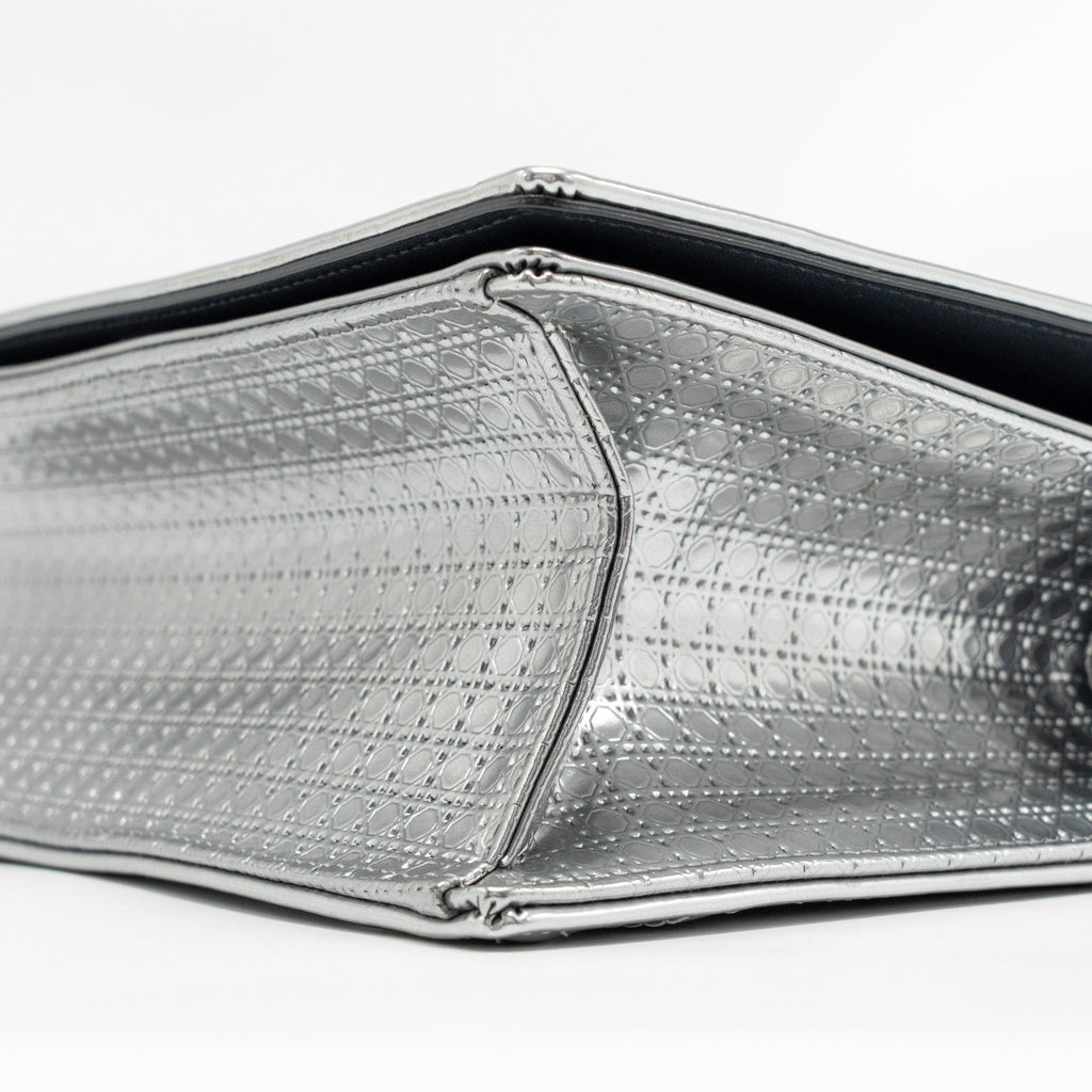 DIOR DIORAMA FLAP BAG PATENT MICRO-CANNAGE LEATHER METALLIC SILVER SHW
