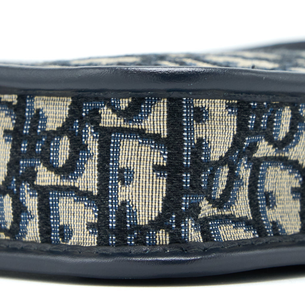 DIOR DIORQUAKE POUCH BLUE OBLIQUE CANVAS WITH AN EXTRA STRAP