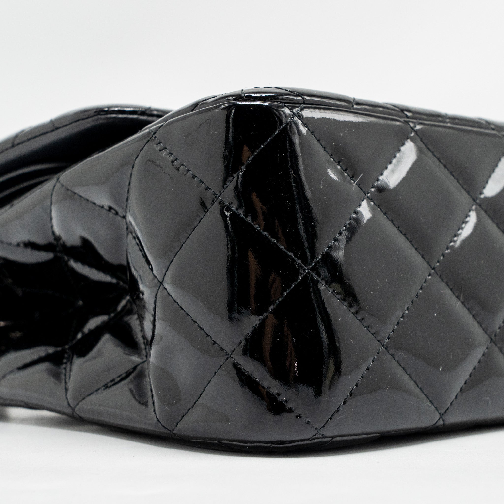 CHANEL JUMBO CLASSIC DOUBLE FLAP BAG PATENT BLACK SHW