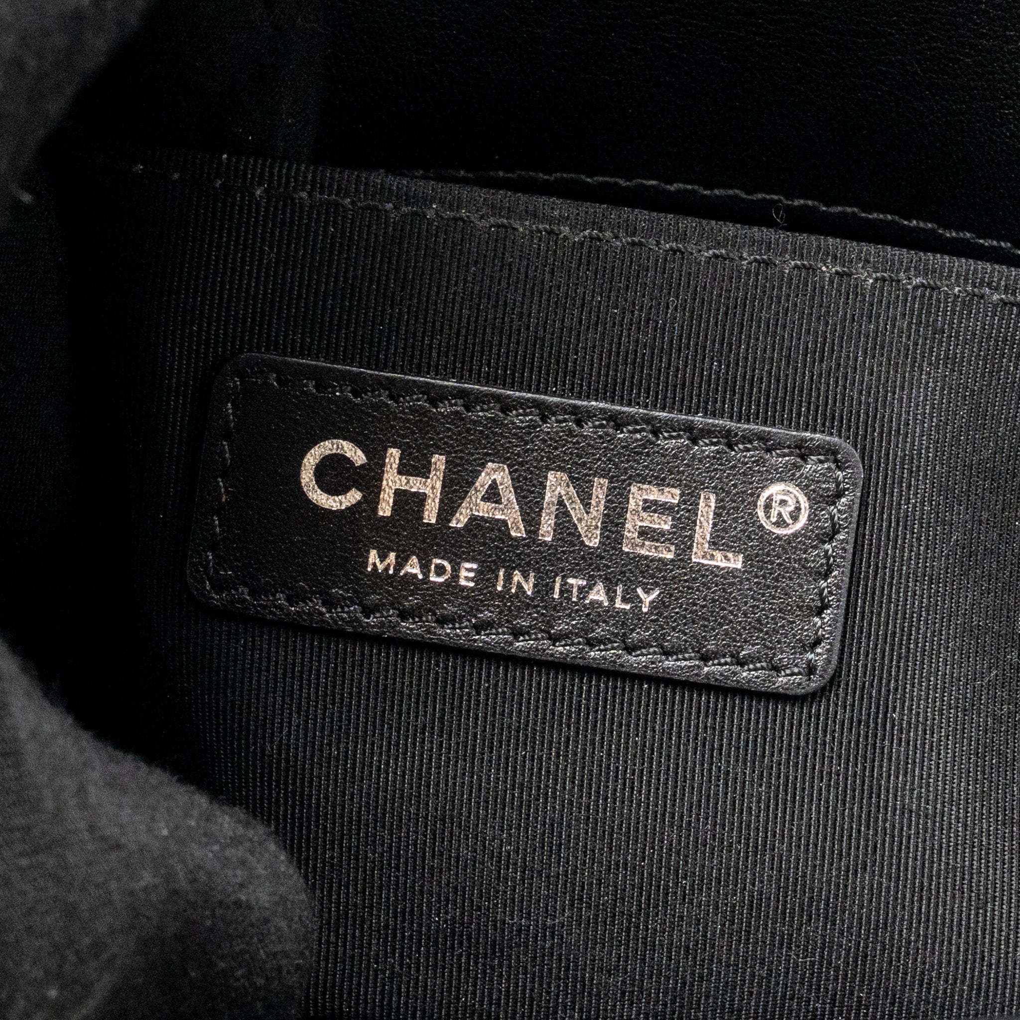 CHANEL SMALL BOY BAG CALFSKIN BLACK SHW