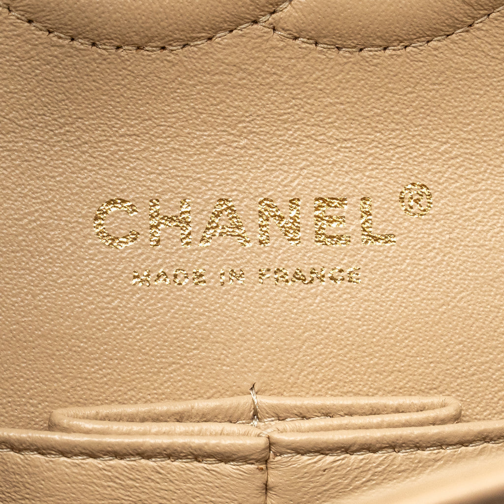 CHANEL MEDIUM CLASSIC DOUBLE FLAP BAG CAVIAR BEIGE GHW