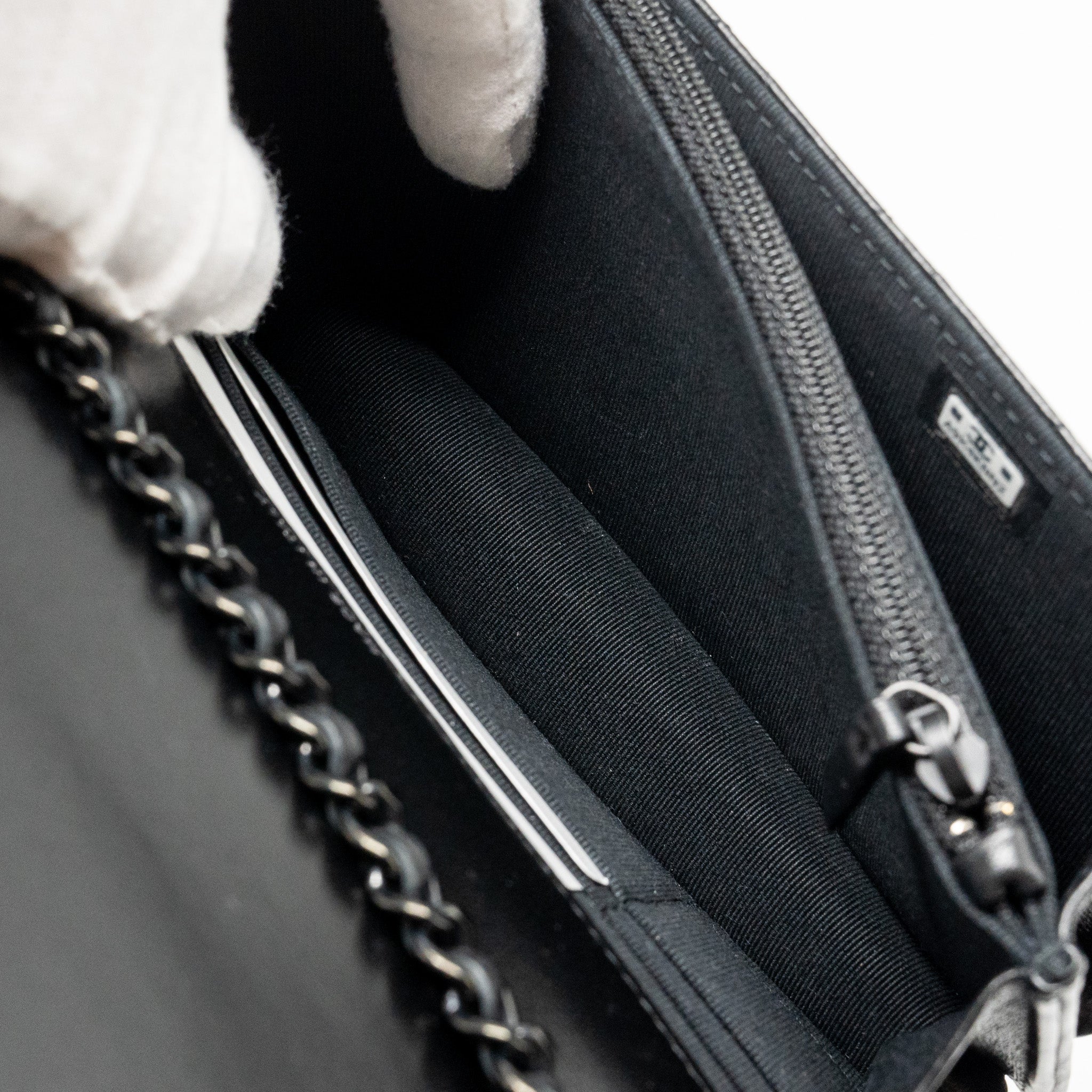 CHANEL TOP HANDLE FLAP WALLET WITH CHAIN LAMBSKIN SO BLACK (MICROCHIP)