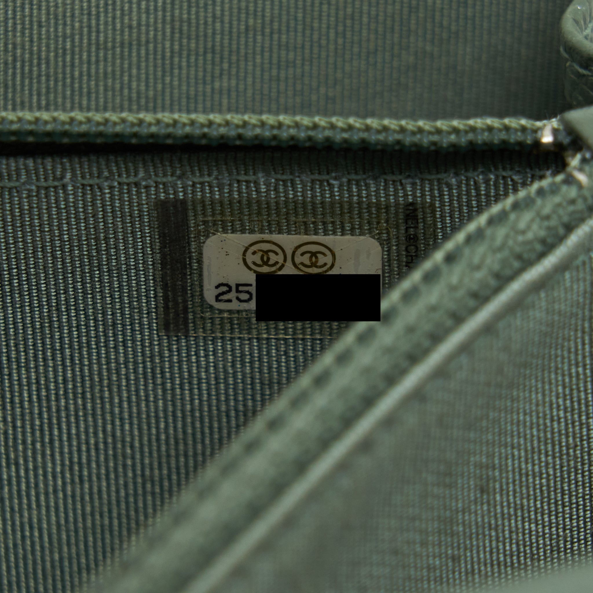 CHANEL WALLET ON CHAIN SQUARE CAVIAR GREEN GHW