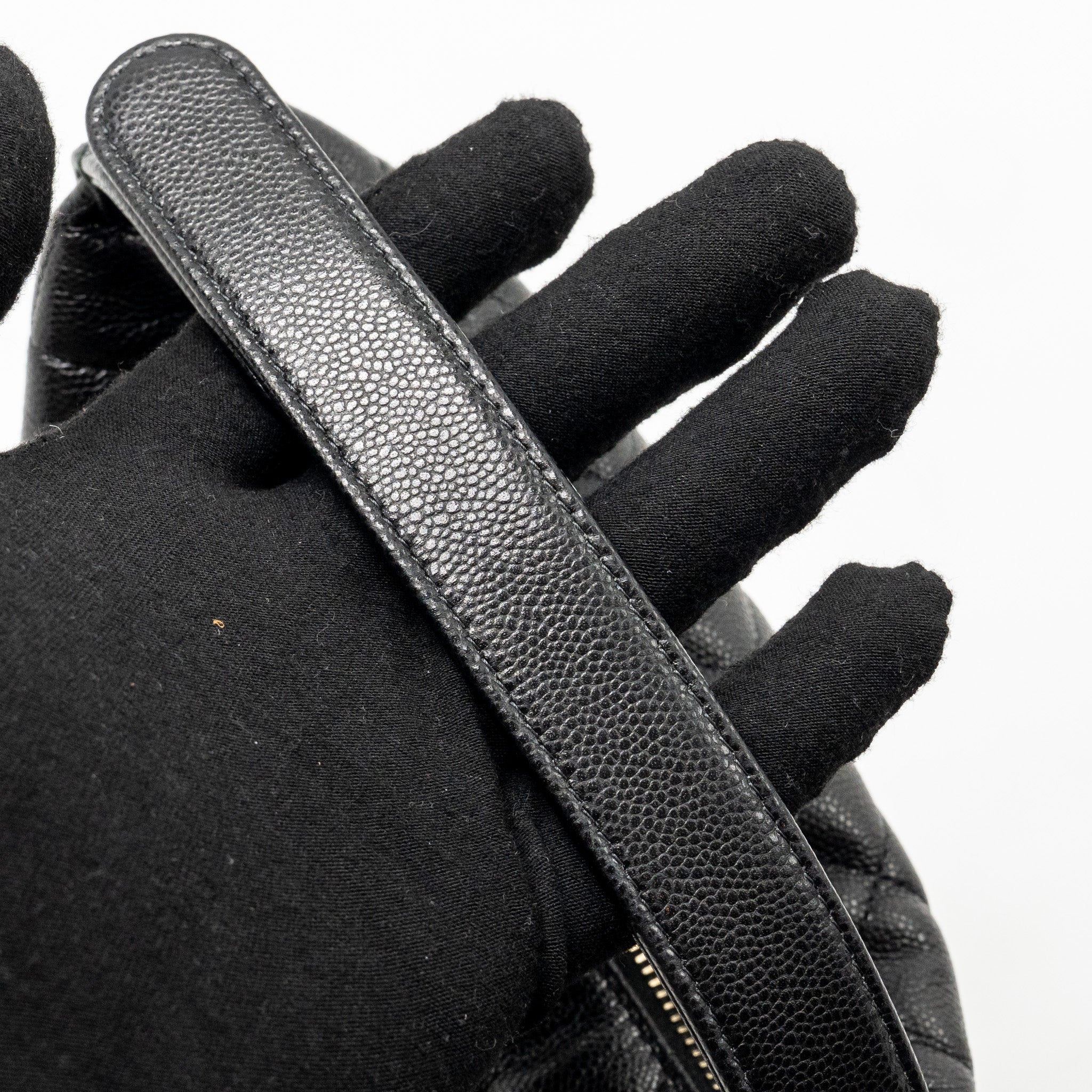 CHANEL 25C QUILTED HOBO BAG CAVIAR BLACK GHW (MICROCHIP)