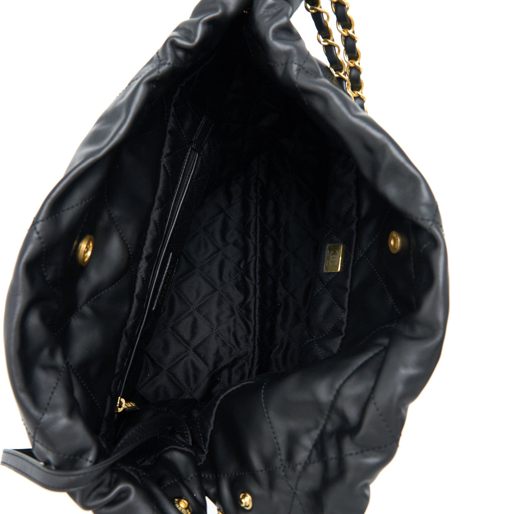 CHANEL 22 BAG MEDIUM SHINY CALFSKIN BLACK GHW (MICROCHIP)