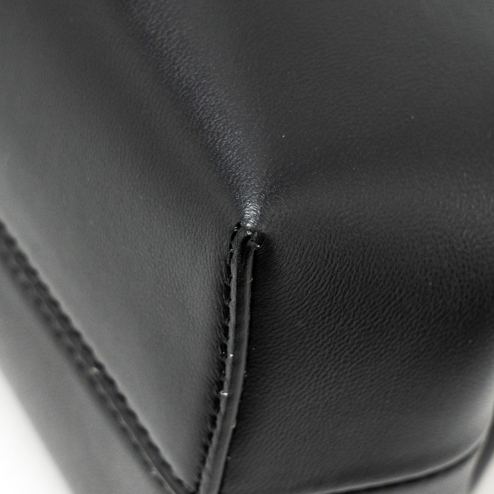 FENDI MEDIUM FENDI FIRST BAG NAPPA BLACK GHW
