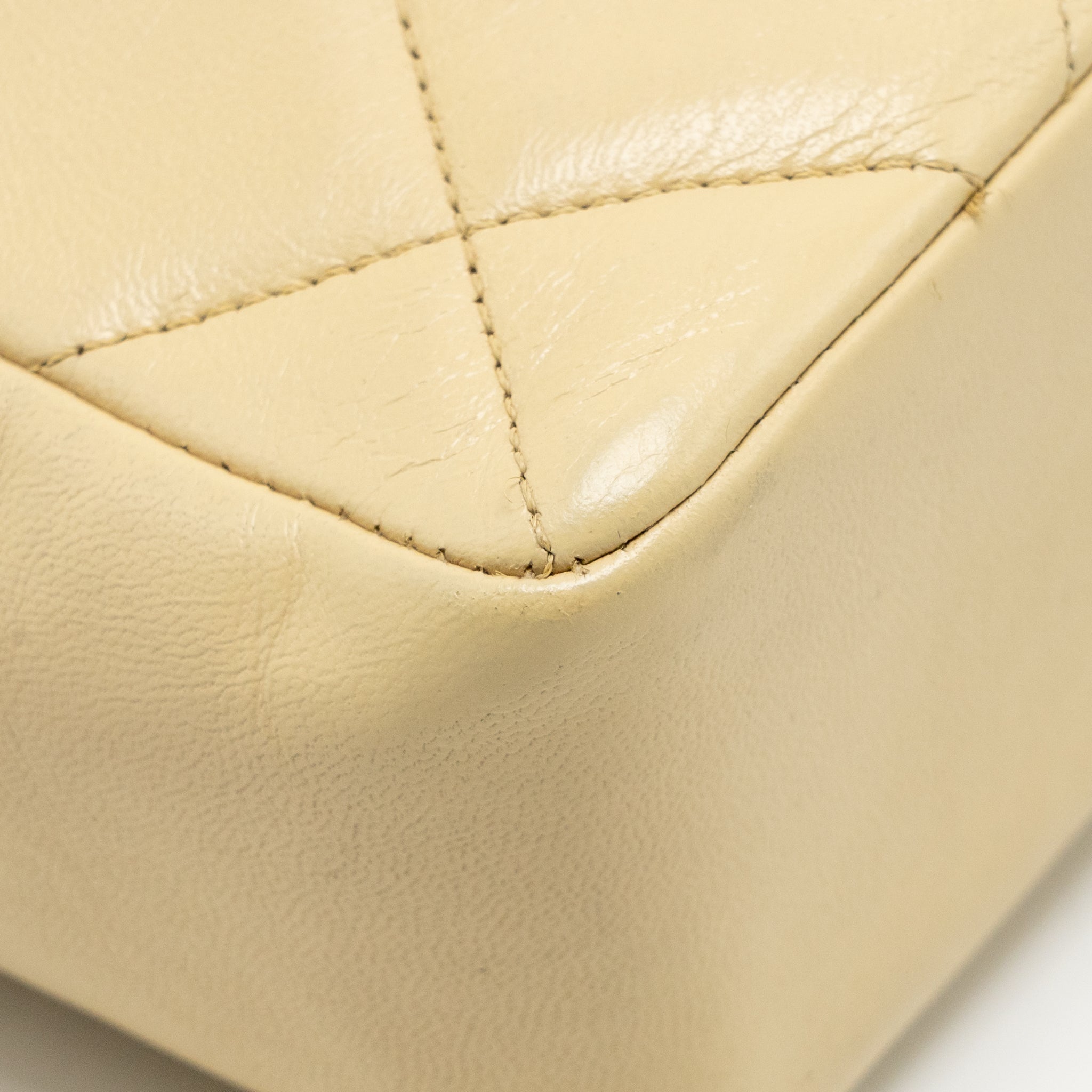 CHANEL VINTAGE QUILTED ENVELOPE FLAP BAG LAMBSKIN BEIGE / BLACK GHW