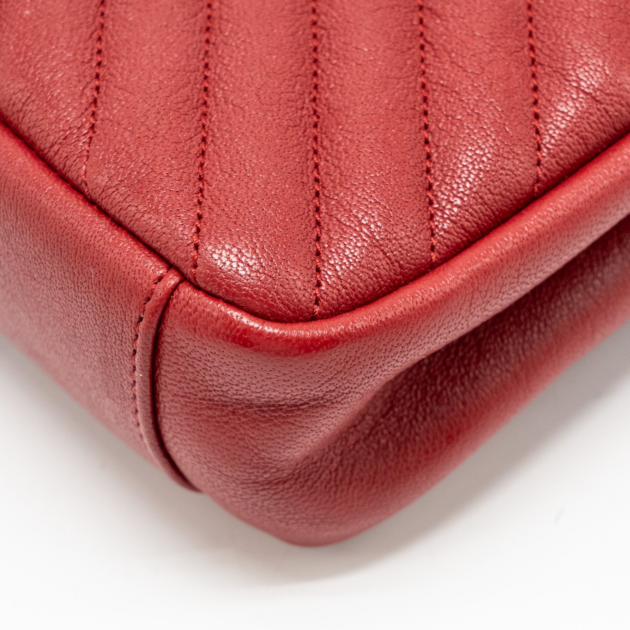 SAINT LAURENT/YSL MEDIUM ENVELOPE BAG LEATHER RED GHW