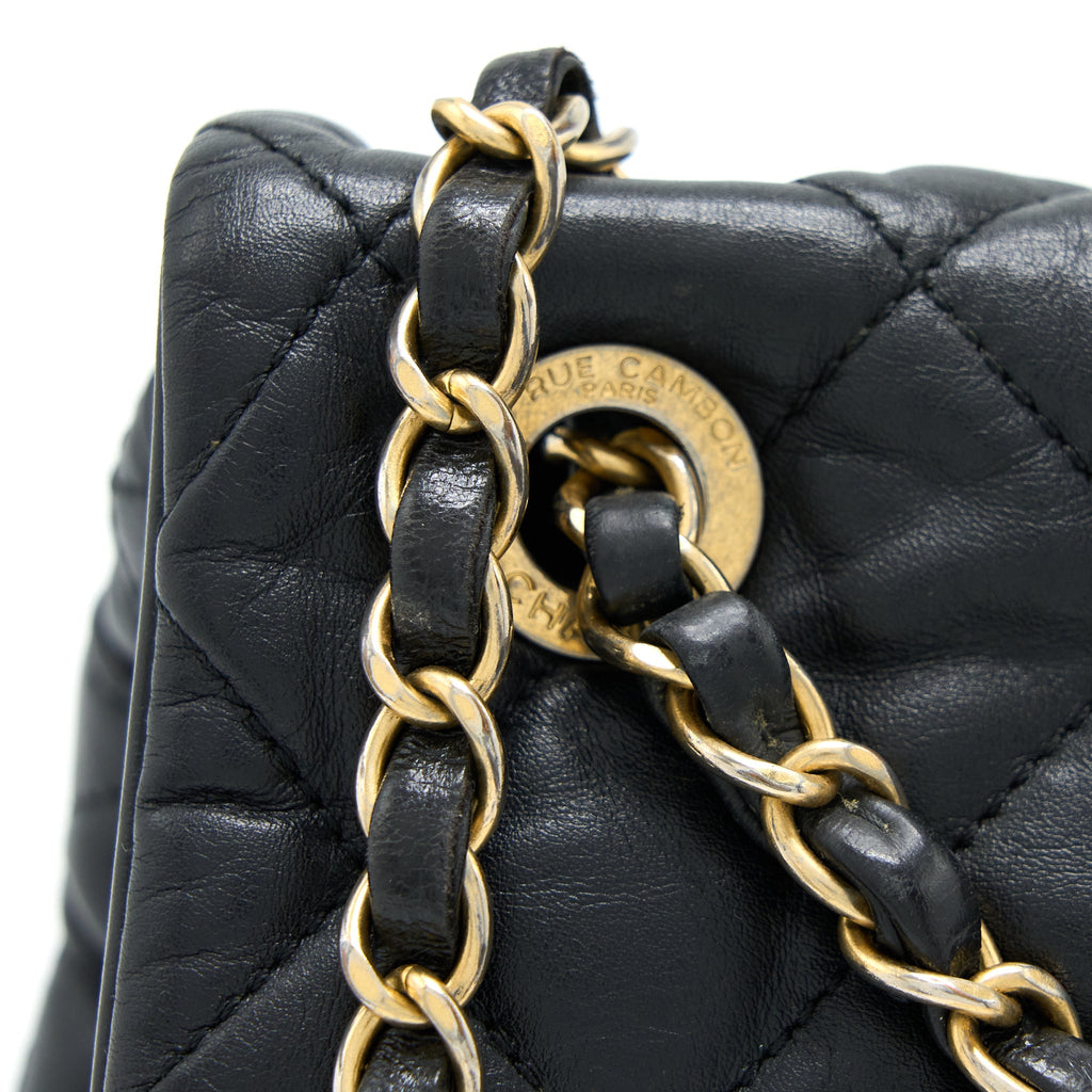 CHANEL QUILTED SEASONAL FLAP BAG BLACK GHW