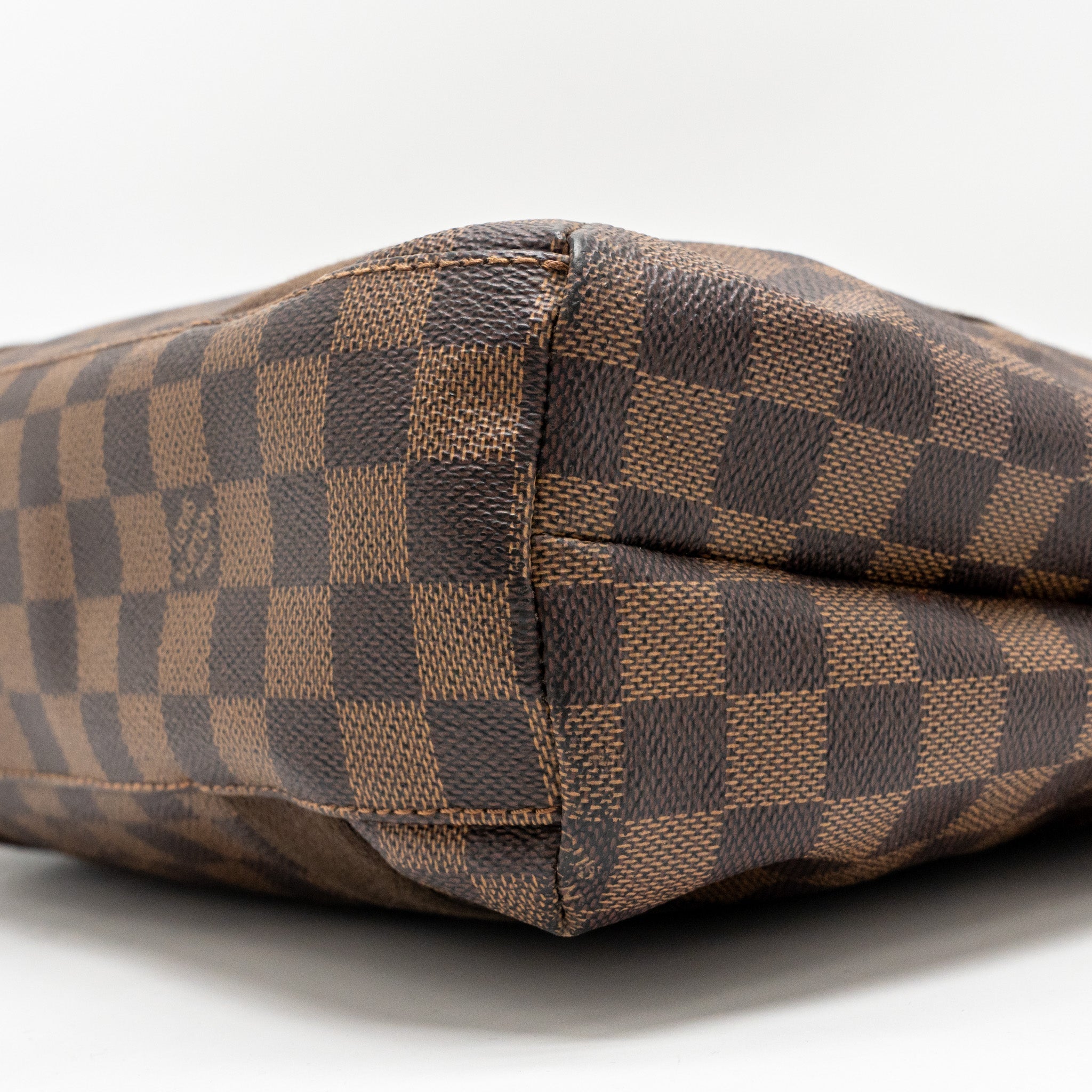 LOUIS VUITTON BEAUBOURG TOTE DAMIER EBENE CANVAS GHW