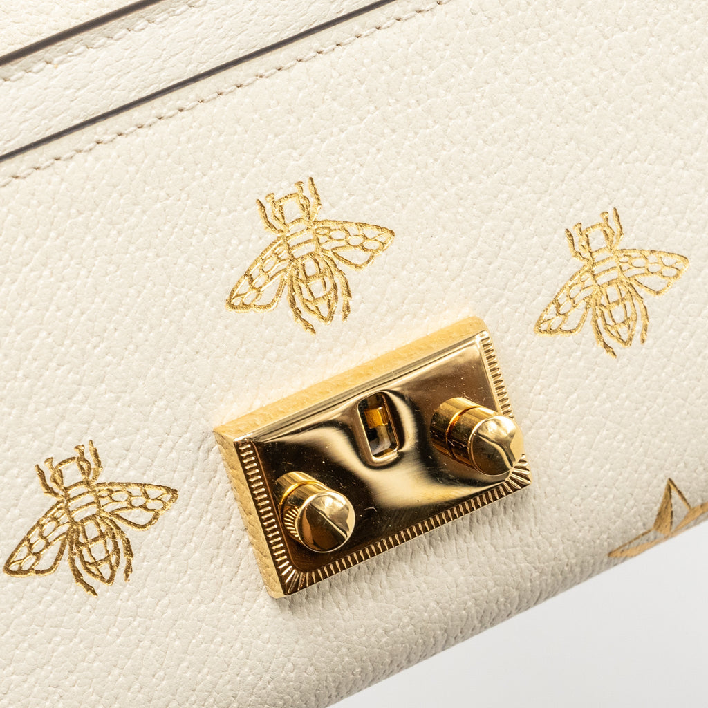 GUCCI MINI PADLOCK POUCH WITH CHAIN WITH BEE PRINTED CALFSKIN WHITE/GOLD GHW