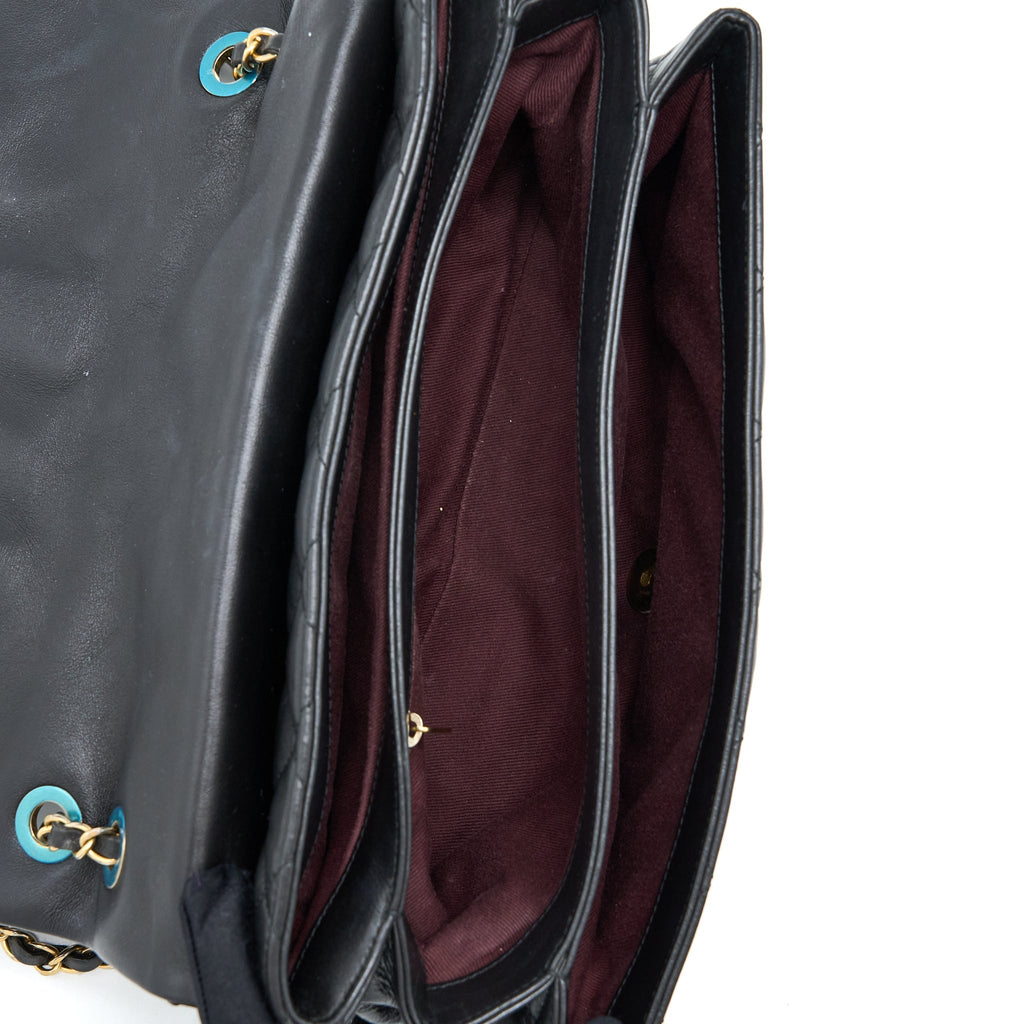 CHANEL QUILTED SEASONAL FLAP BAG BLACK GHW
