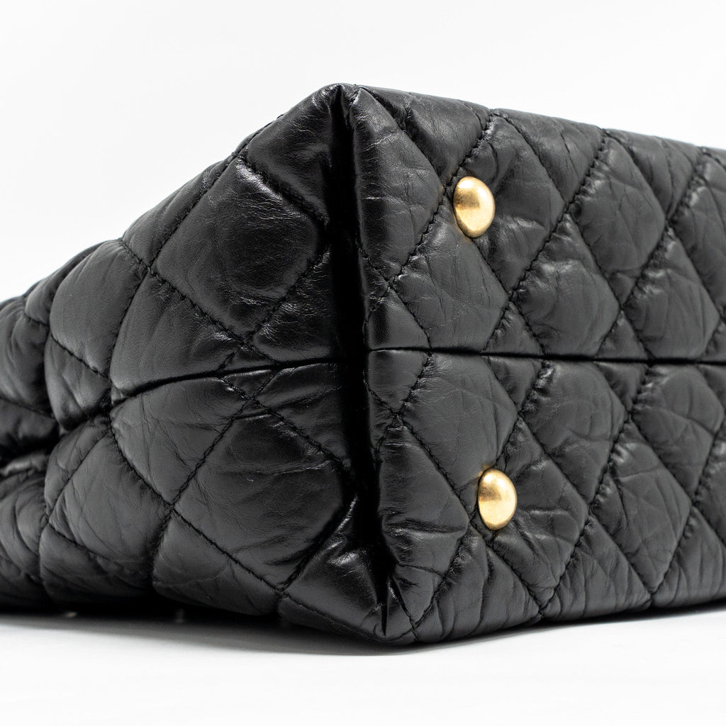 CHANEL 2.55 REISSUE TOTE BAG QUILTED AGED CALFSKIN BLACK GHW