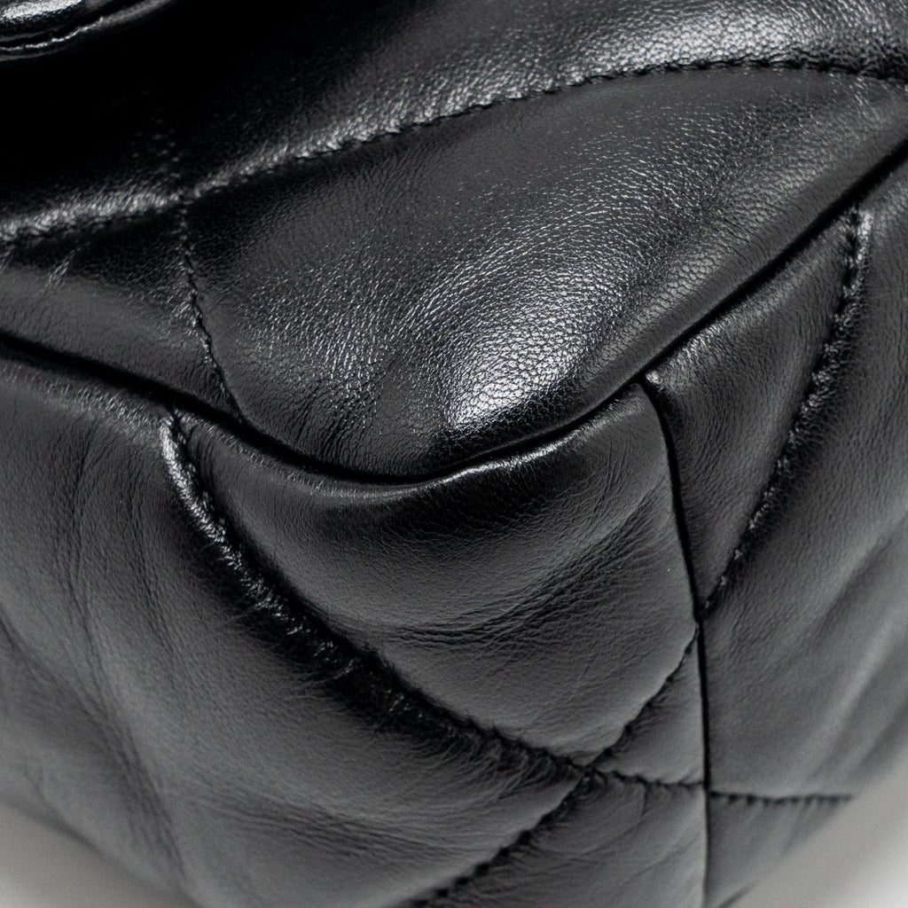 CHANEL SMALL 19 BAG LAMBSKIN BLACK MULTICOLOR HARDWARE (MICROCHIP)
