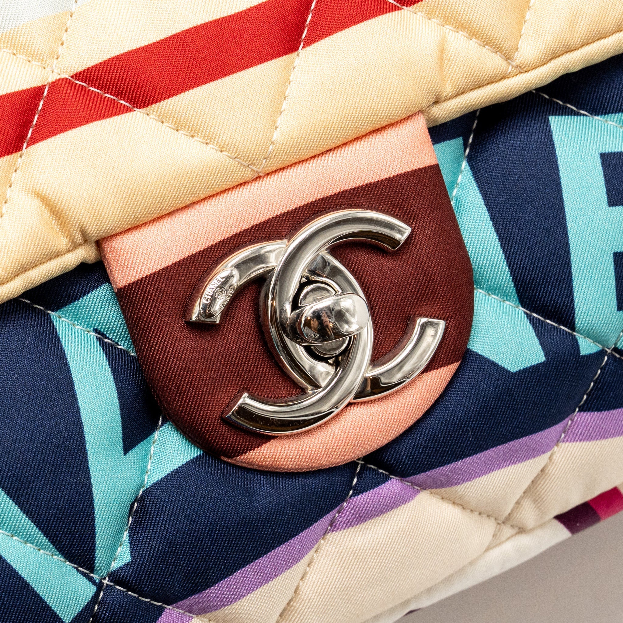CHANEL LARGE QUILTED SINGLE FLAP BAG FABRIC MULTICOLOUR SHW