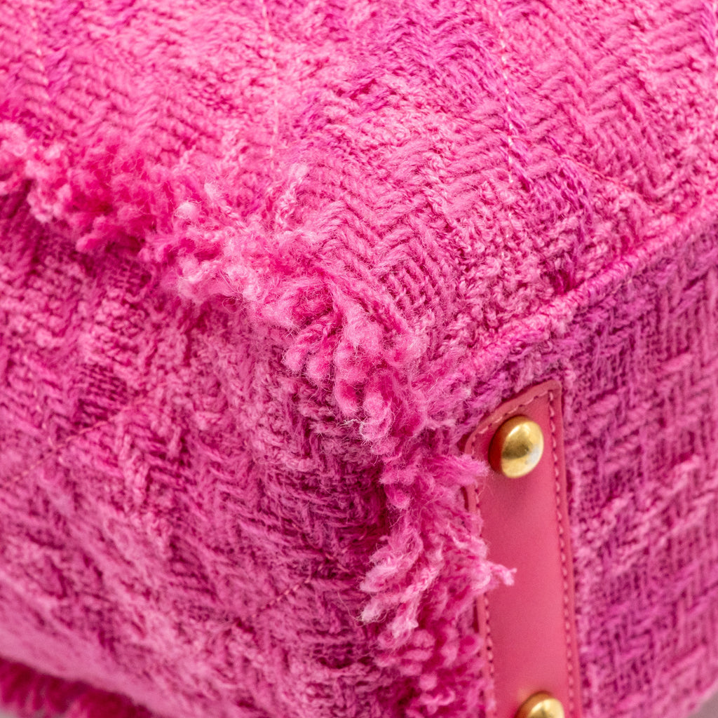 CHANEL LETTER LOGO ZIPPED SHOPPING BAG TWEED PINK GHW