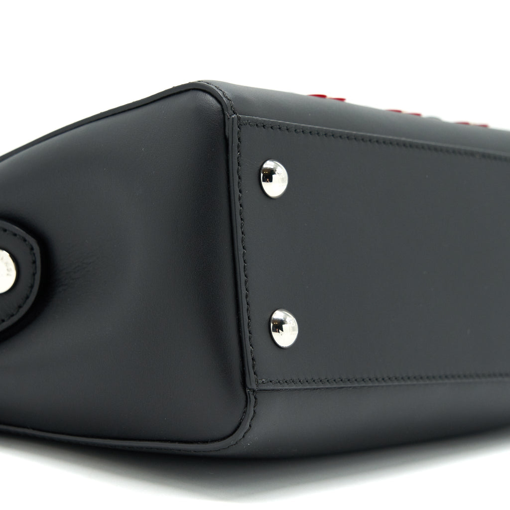 FENDI DOTCOM SHOULDER BAG BLACK WITH STITCH DETAILS