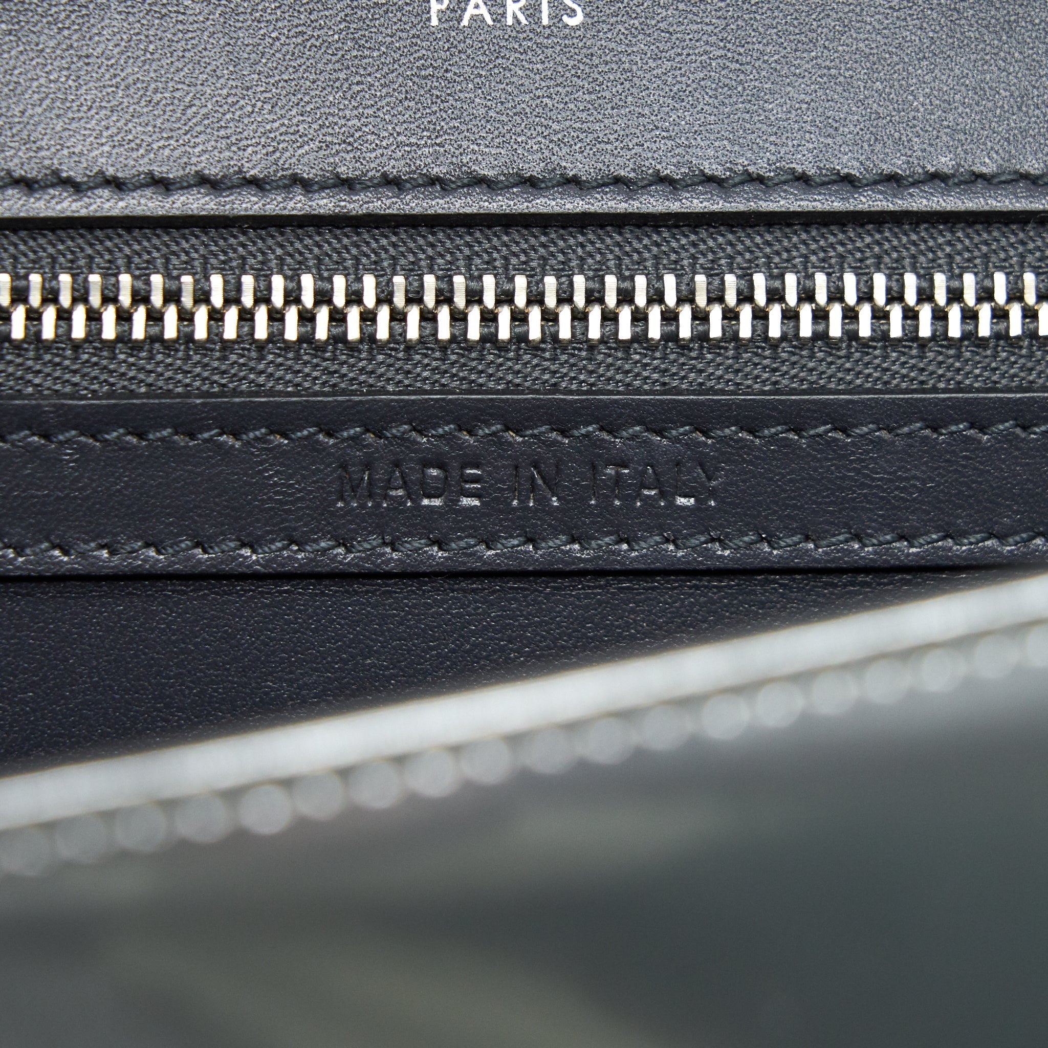 DIOR MEDIUM DIORAMA METALLIC SILVER SHW