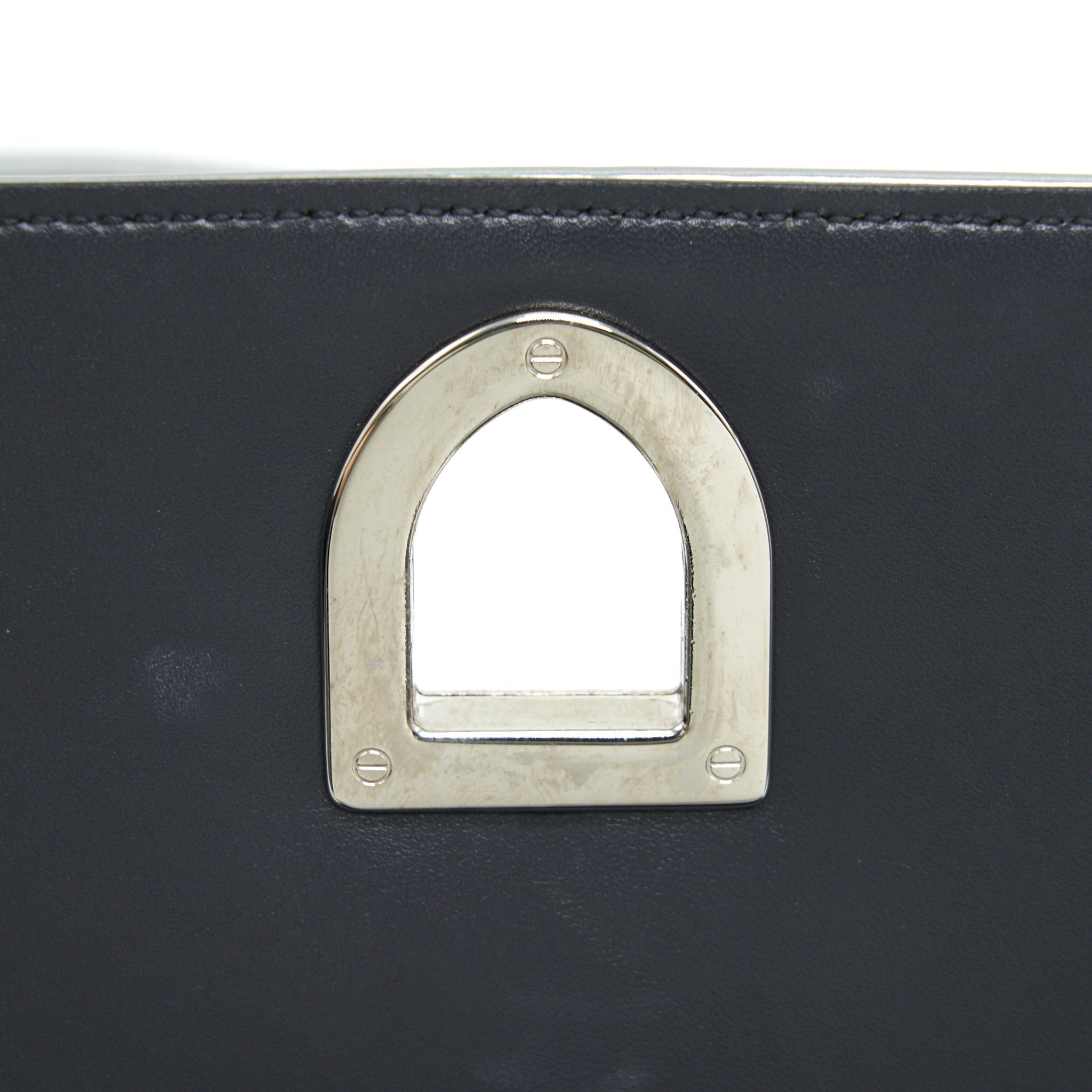 DIOR MEDIUM DIORAMA METALLIC SILVER SHW