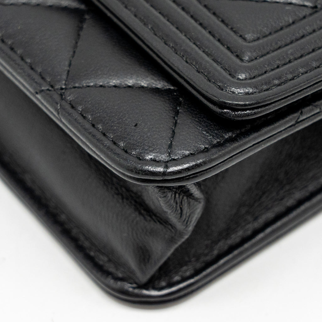 CHANEL BOY WALLET ON CHAIN LAMBSKIN BLACK GHW