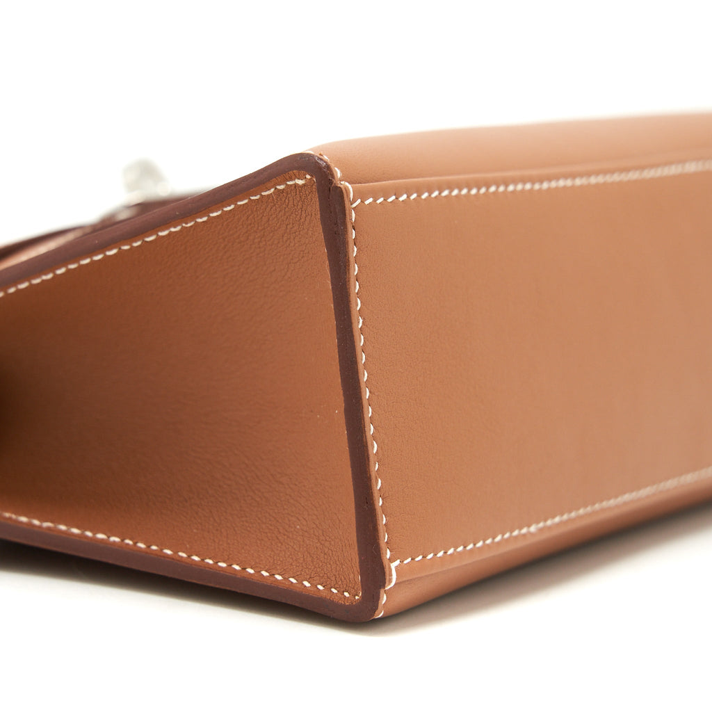 HERMES KELLY POCHETTE SWIFT GOLD SHW