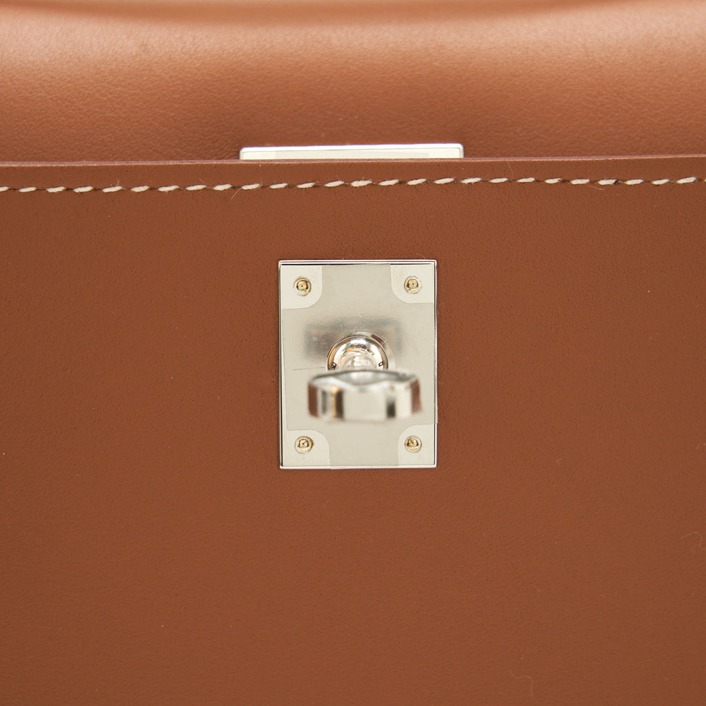 HERMES KELLY POCHETTE SWIFT GOLD SHW