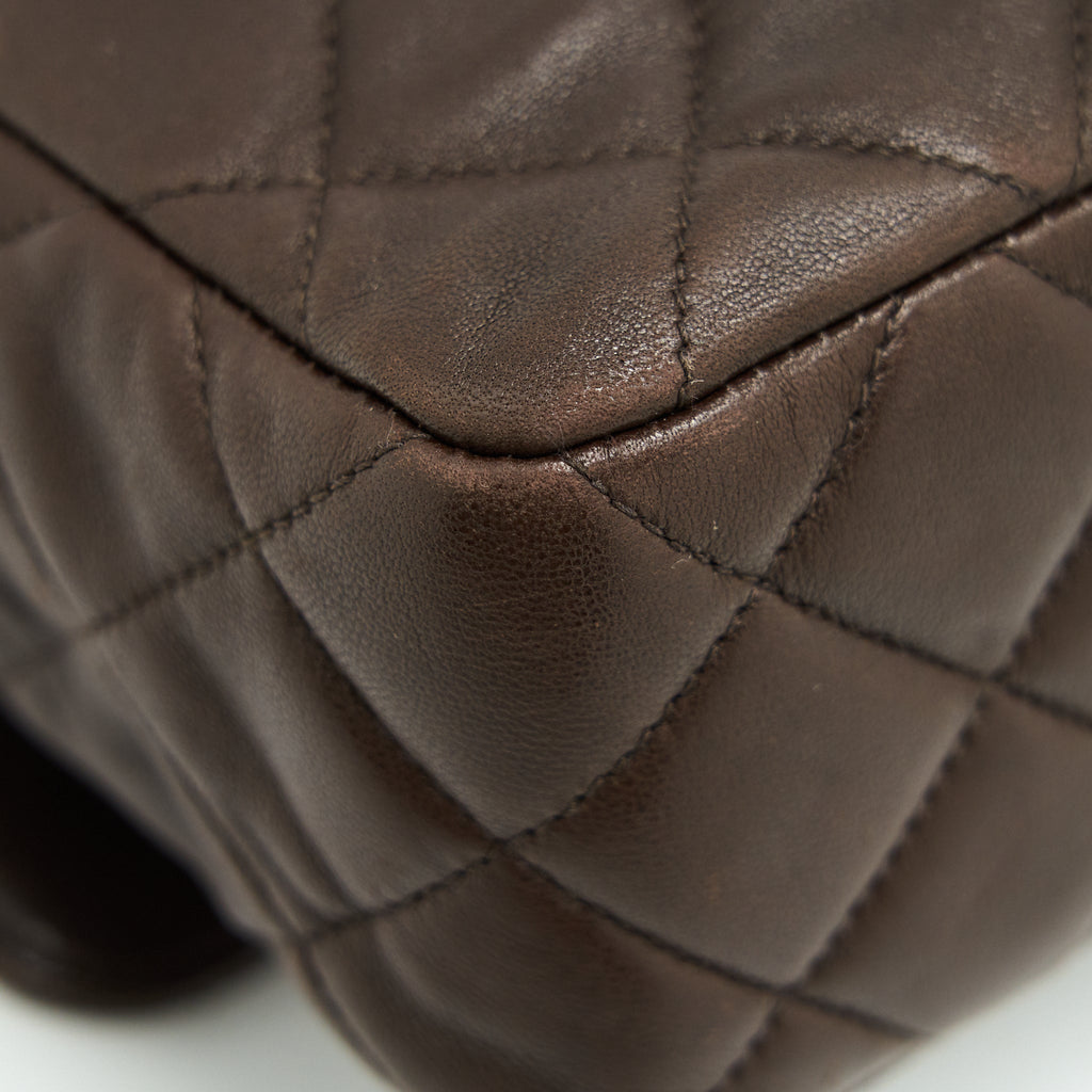 CHANEL MEDIUM FLAP BAG CHOCOLATE GHW