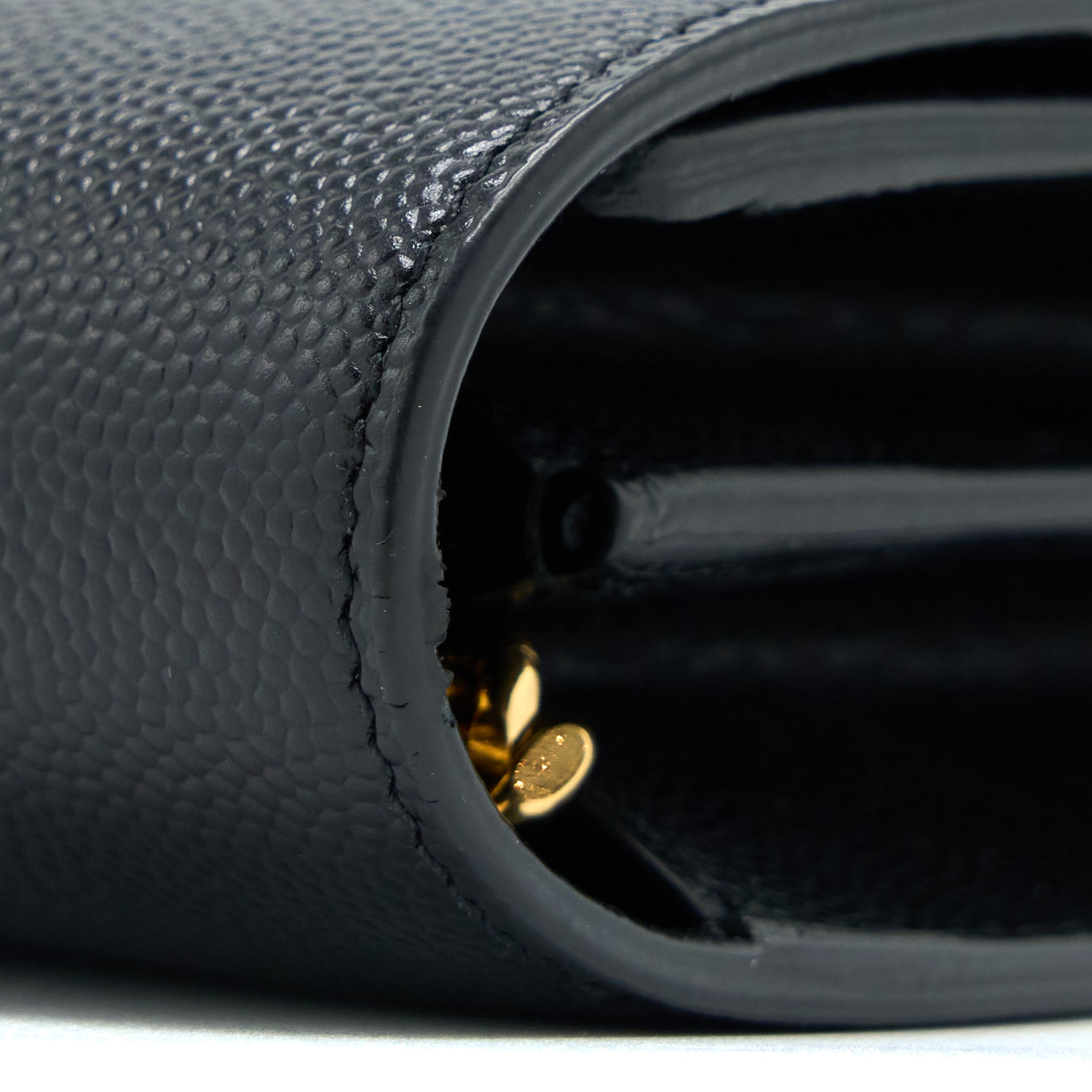 SAINT LAURENT / YSL KATE BAG GRAINED CALFSKIN BLACK GHW