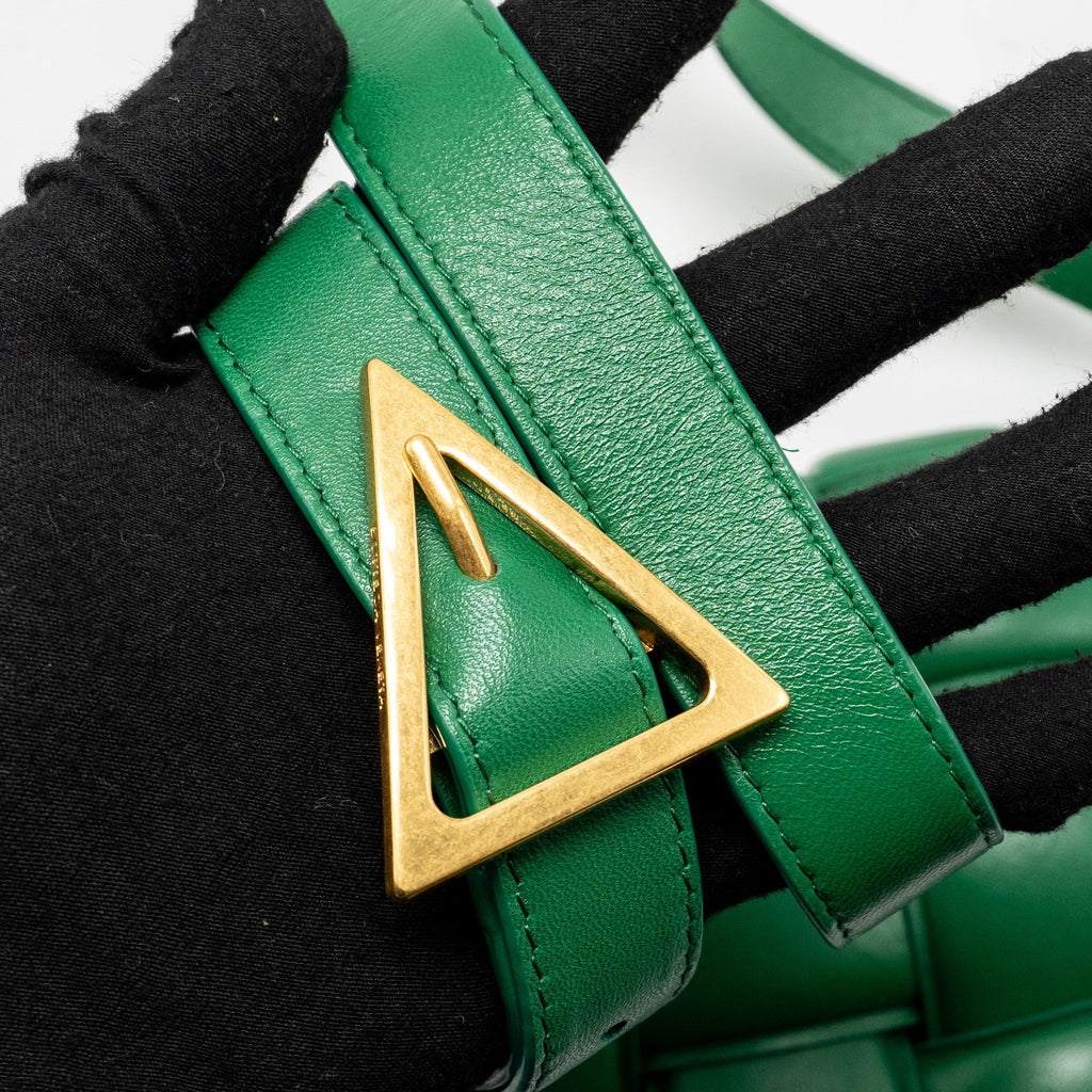 BOTTEGA VENETA PADDED CASSETTE INTRECCIO NAPPA LAMBSKIN GREEN GHW