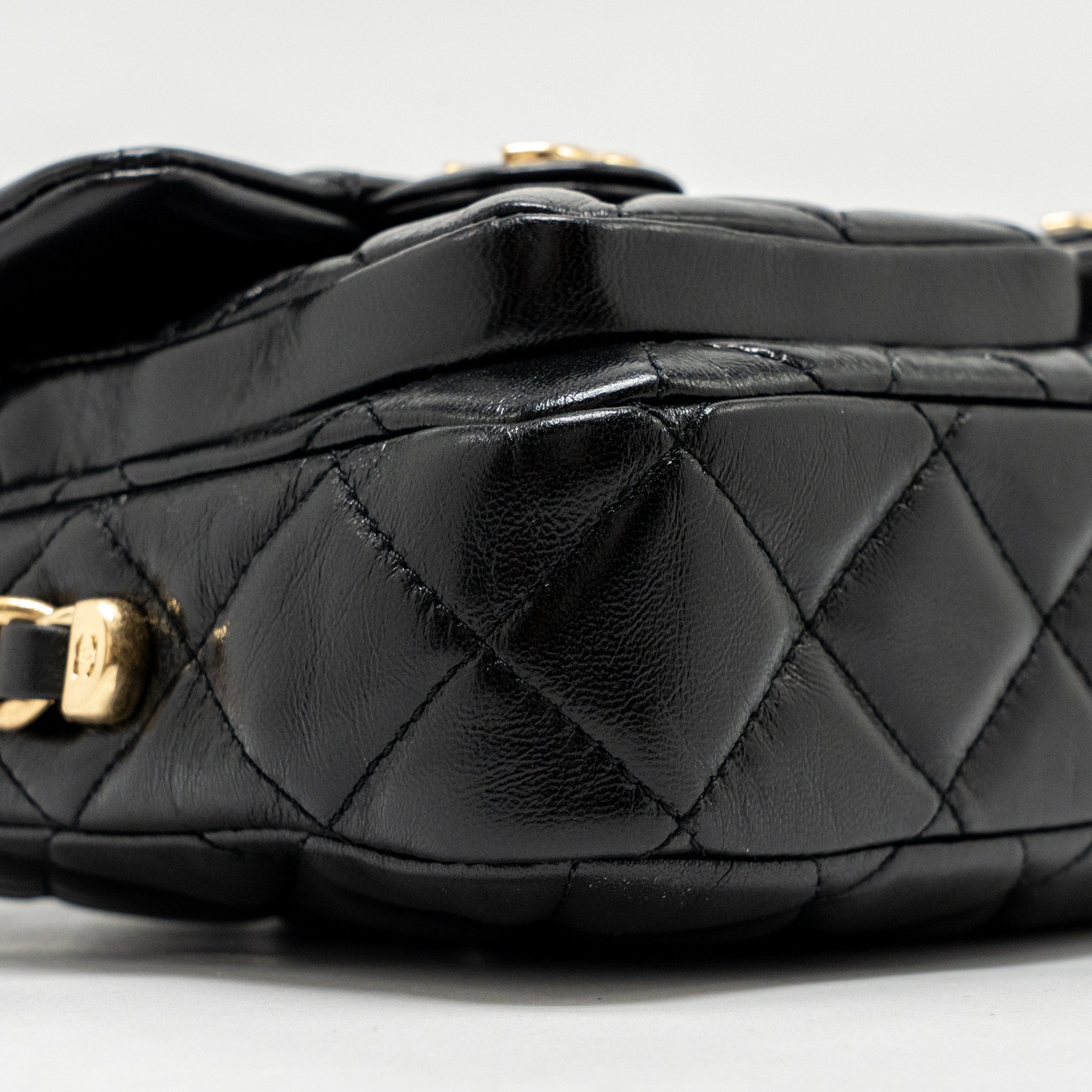 CHANEL DOUBLE POCKET TOP HANDLE MESSANGER BAG SHINY CALFSKIN BLACK GHW (MICROCHIP)