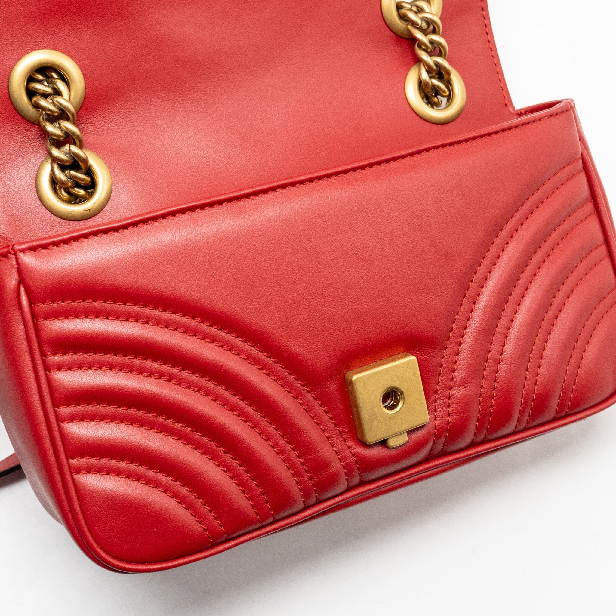 GUCCI SMALL GG MARMONT SHOULDER BAG CALFSKIN RED BRUSHED GHW