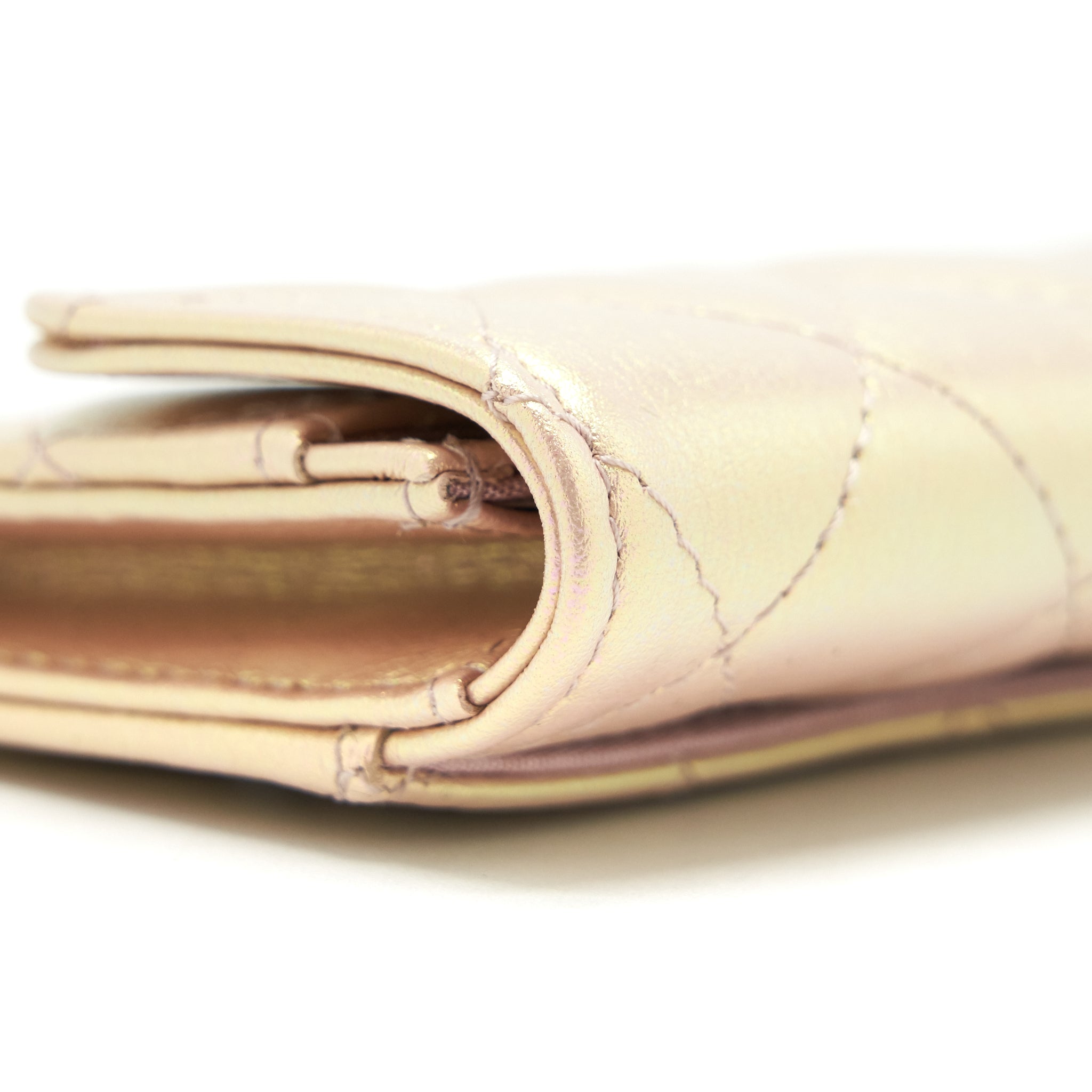 CHANEL 21K IRIDESCENT PINK FLAP CARD HOLDER