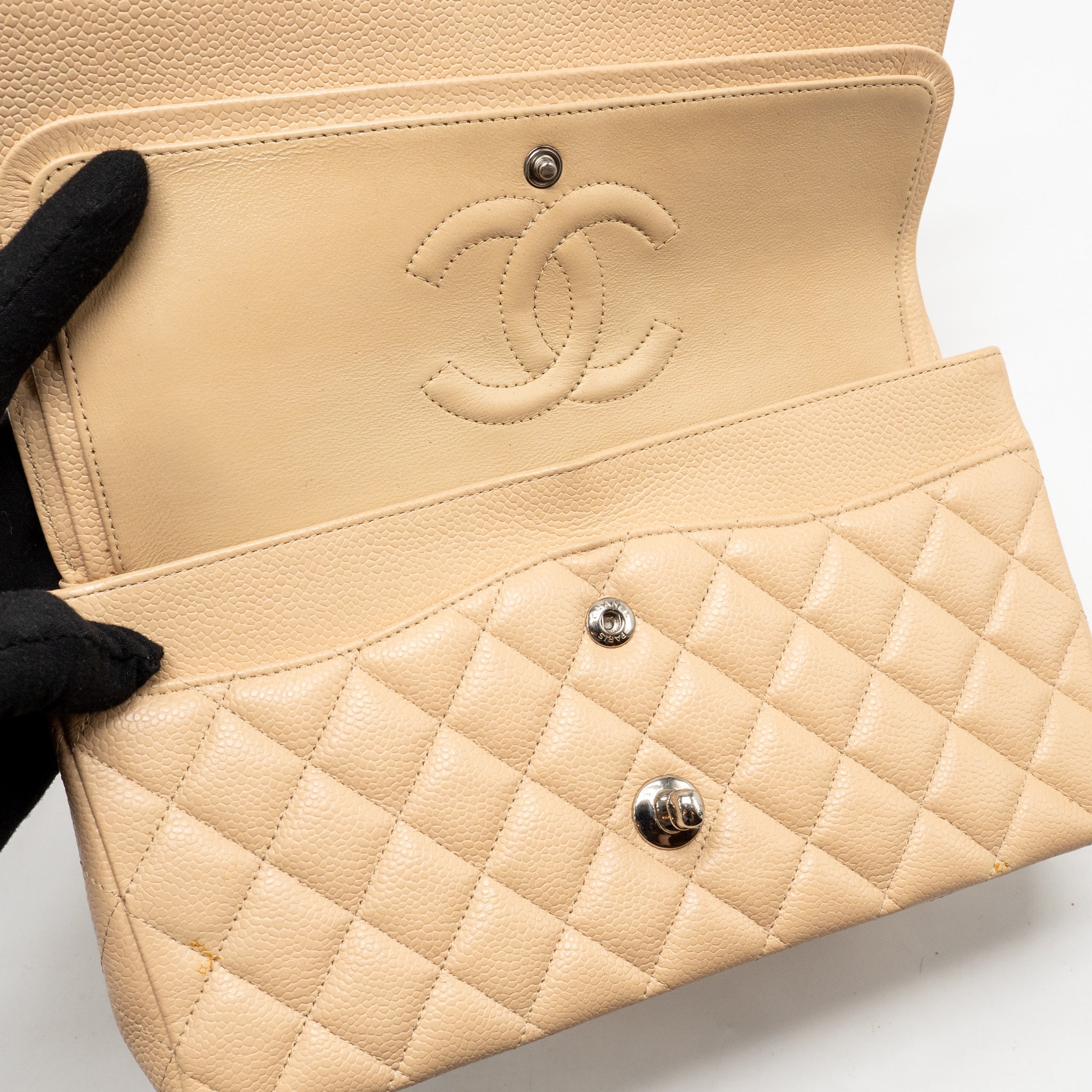 CHANEL MEDIUM CLASSIC DOUBLE FLAP BAG CAVIAR BEIGE SHW