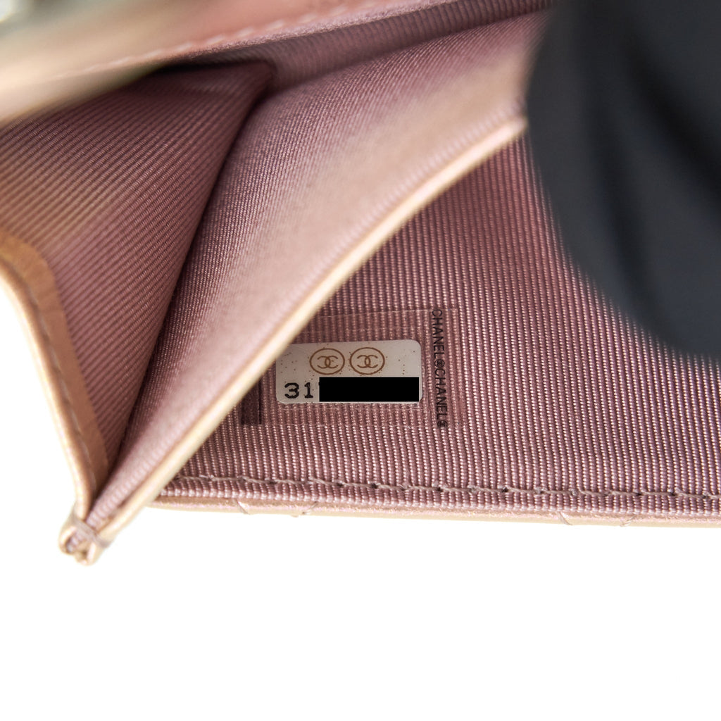 CHANEL 21K IRIDESCENT PINK FLAP CARD HOLDER