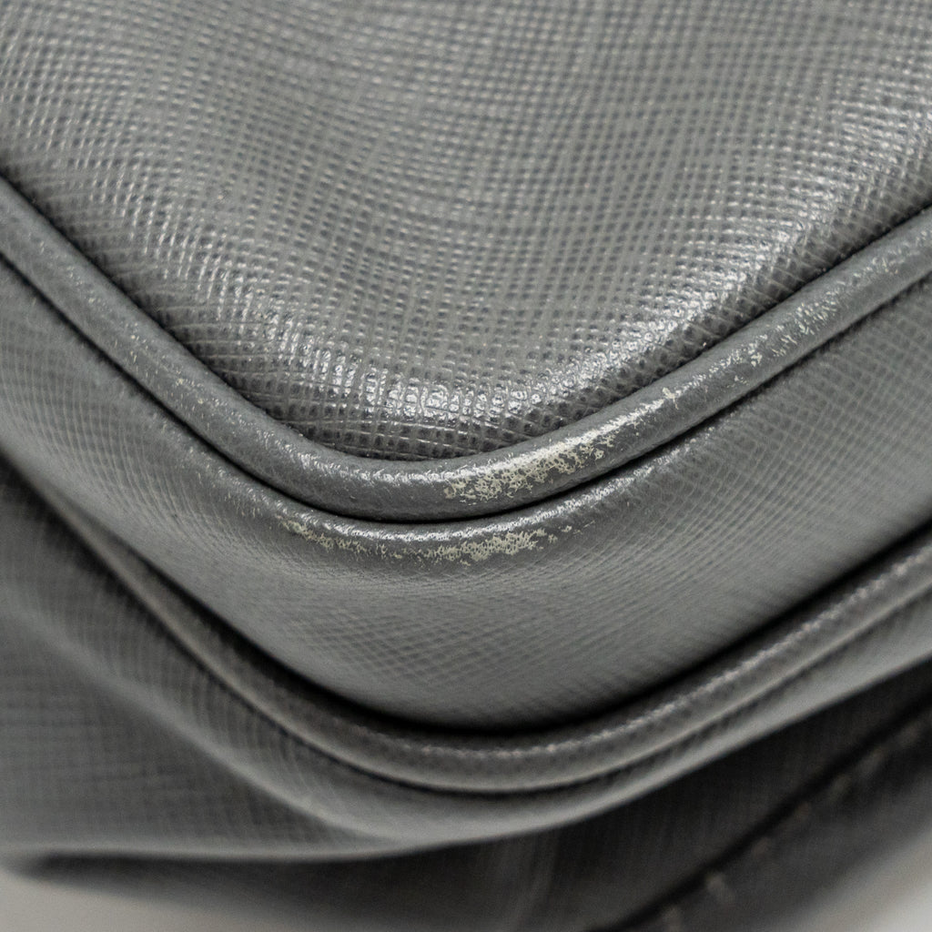 PRADA FLAP MESSANGER BAG CAVIAR GREY SHW