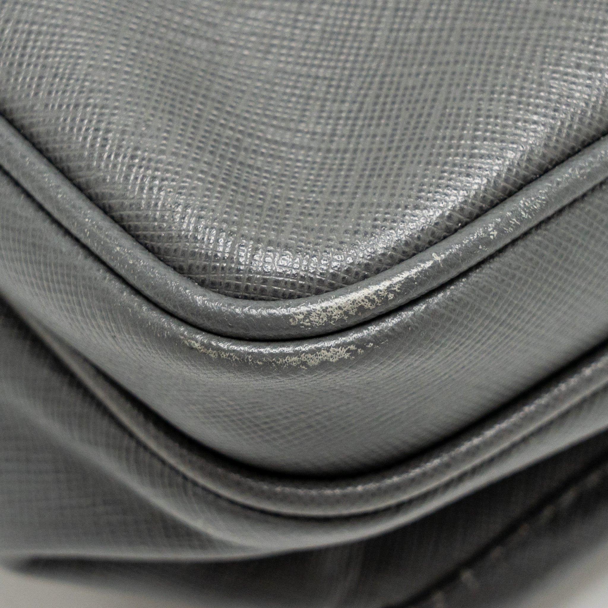 PRADA FLAP MESSANGER BAG CAVIAR GREY SHW