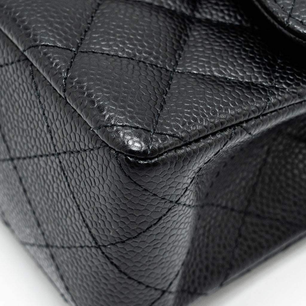 CHANEL SMALL CLASSIC DOUBLE FLAP BAG CAVIAR BLACK GHW(MICROCHIP)