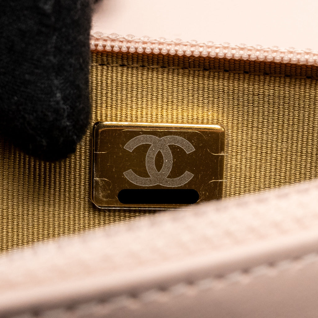 CHANEL PEARL CRUSH WALLET ON CHAIN LAMBSKIN LIGHT PINK GHW (MICROCHIP)