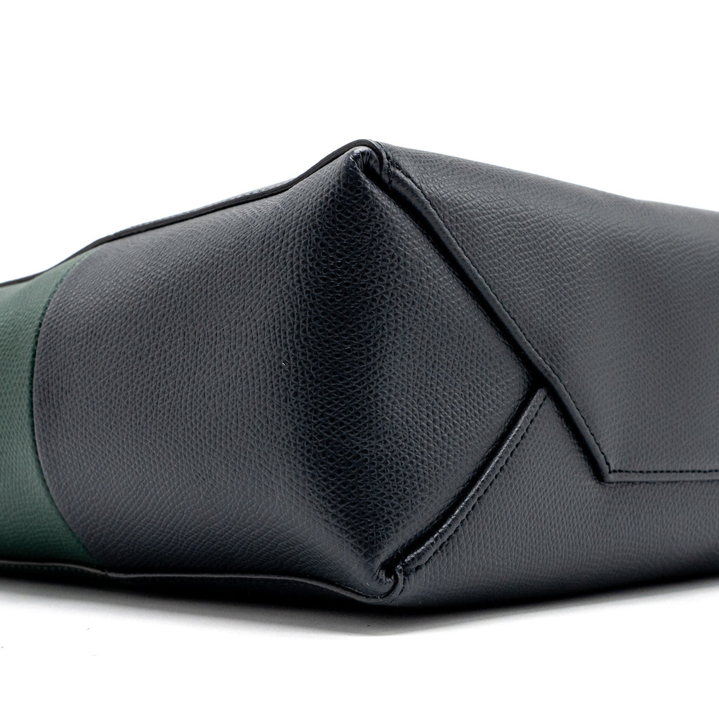 CELINE VERTICAL CABAS CALFSKIN GREEN / NAVY GHW
