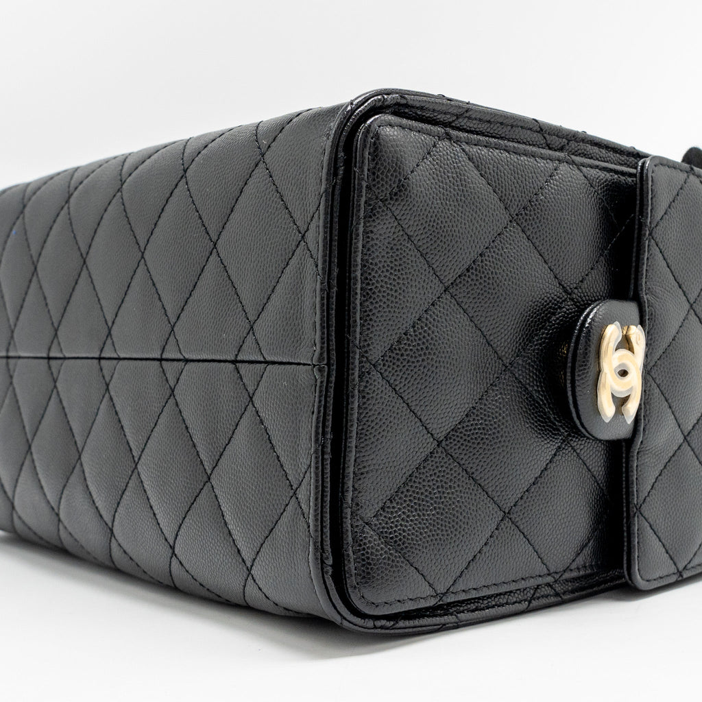 CHANEL SMALL 25 HANDBAG GRAINED CALFSKIN BLACK GHW (MICROCHIP)