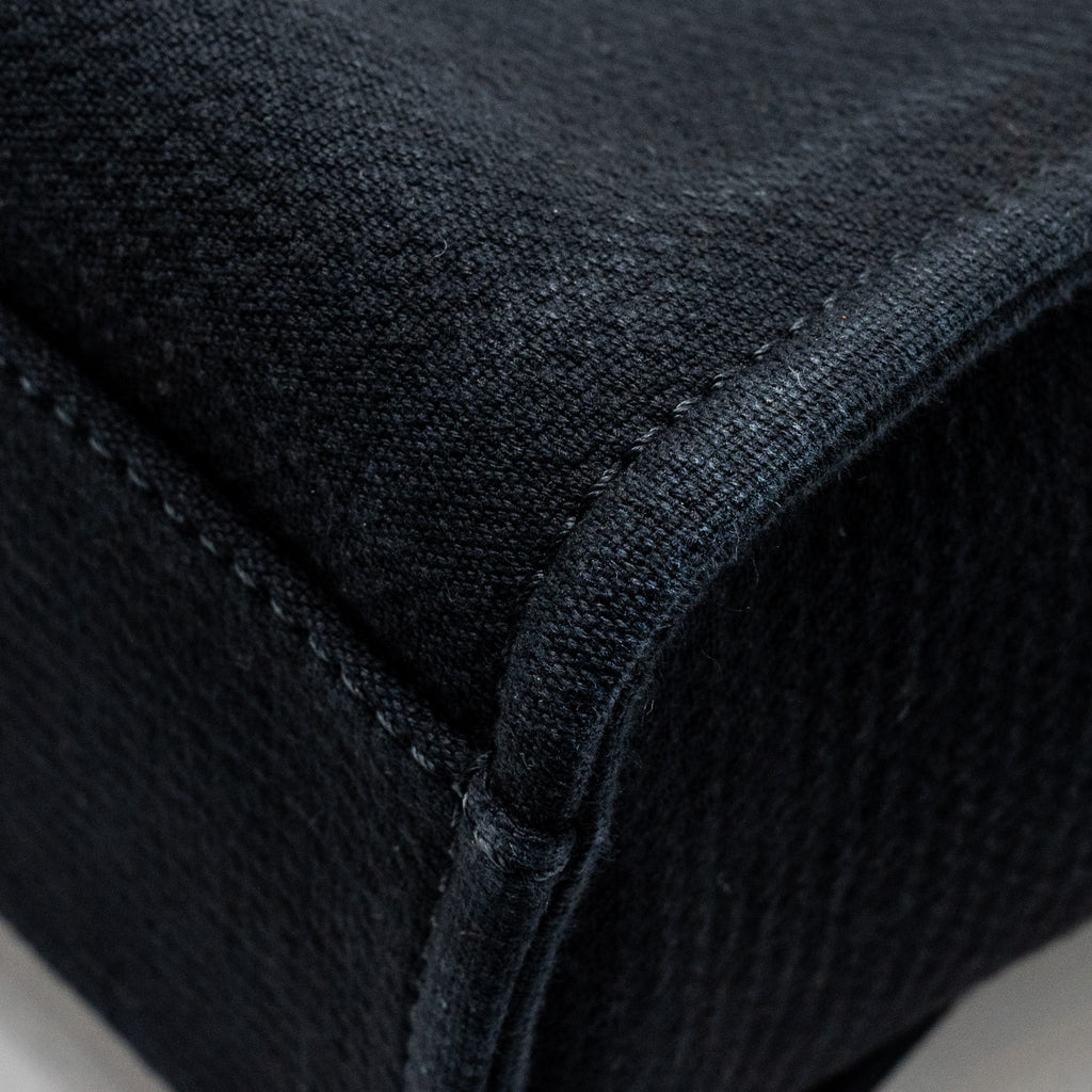 CHANEL SMALL DEAUVILLE SHOPPING TOTE BAG CALFSKIN/FABRIC BLACK LGHW (MICROCHIP)