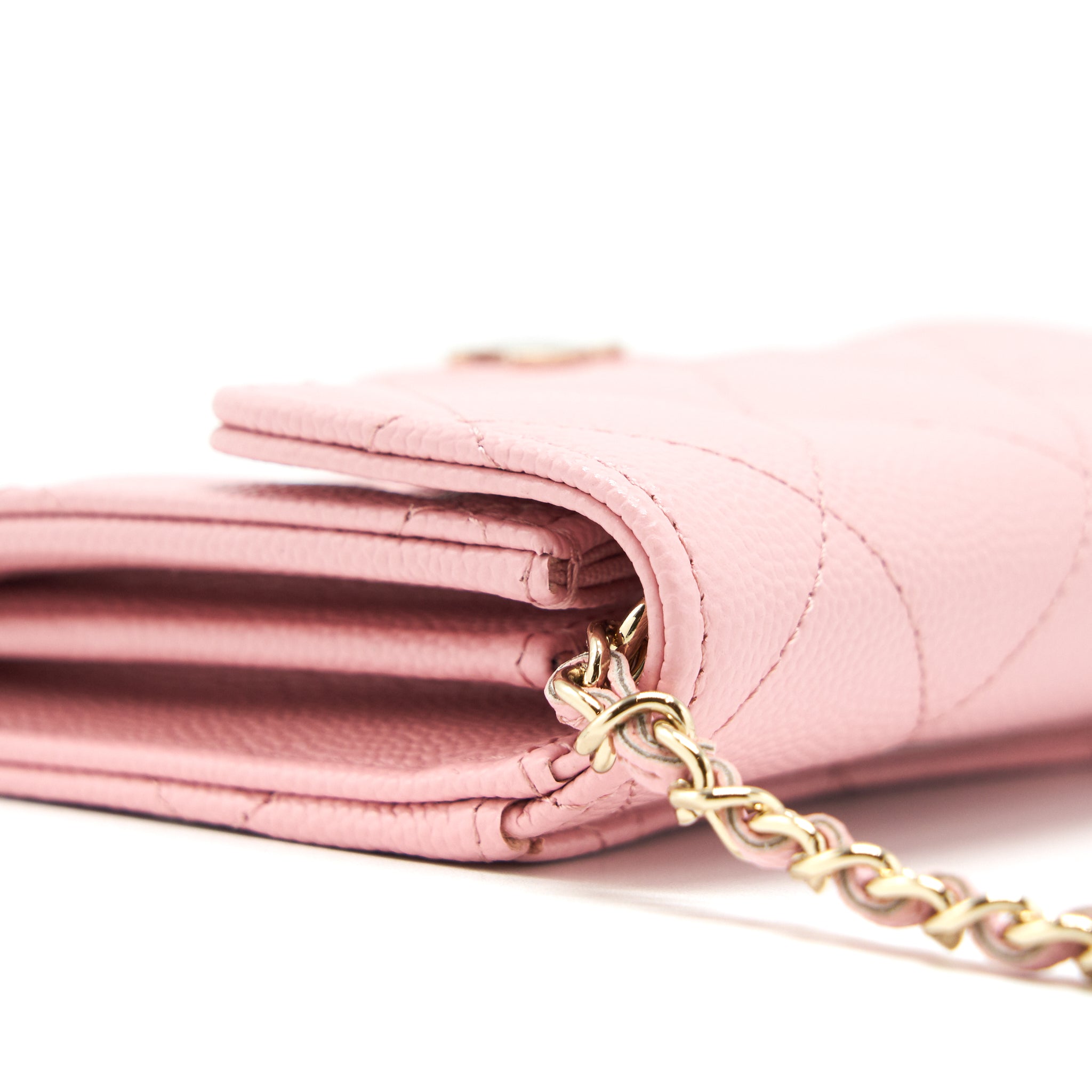 CHANEL CARD HOLDER ON CHAIN CAVIAR PINK LGHW