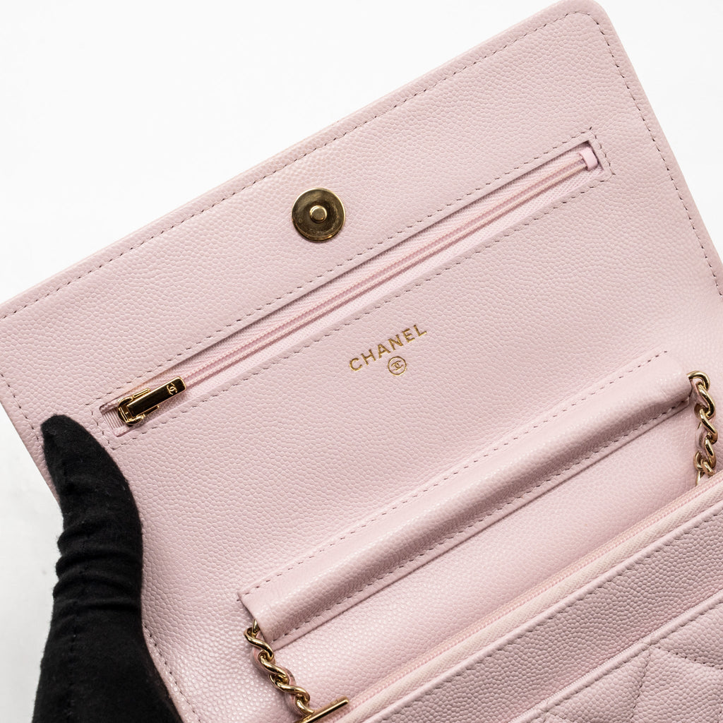 CHANEL CLASSIC WALLET ON CHAIN CAVIAR LIGHT PINK LGHW