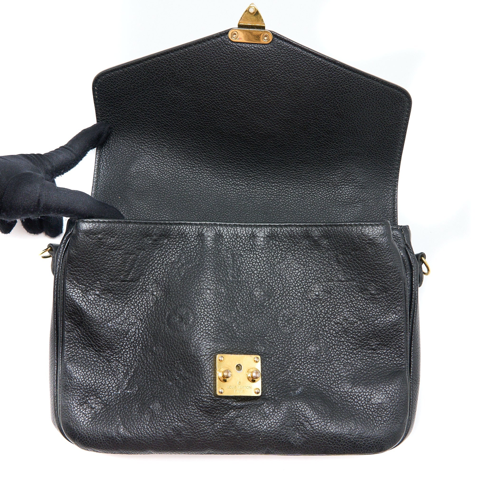 LOUIS VUITTON POCHETTE MÉTIS MONOGRAM EMPREINTE BLACK GHW