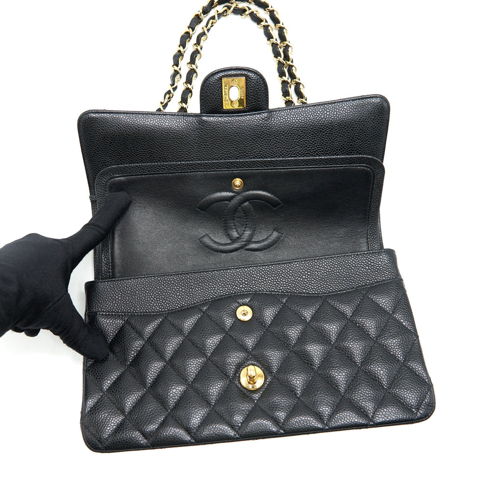 CHANEL MEDIUM CLASSIC DOUBLE FLAP BAG CAVIAR BLACK GHW